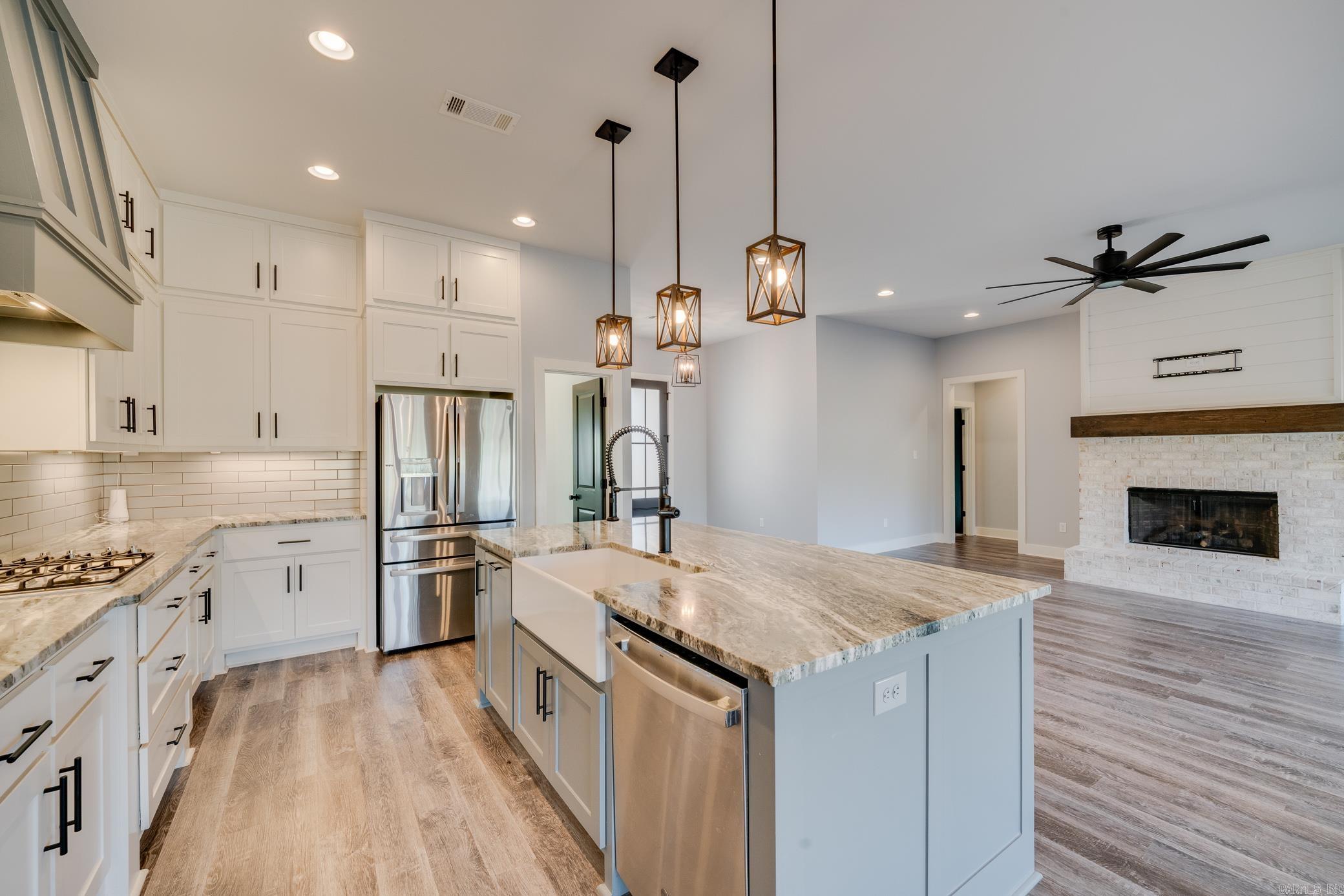 10633 Hinds  Benton, AR