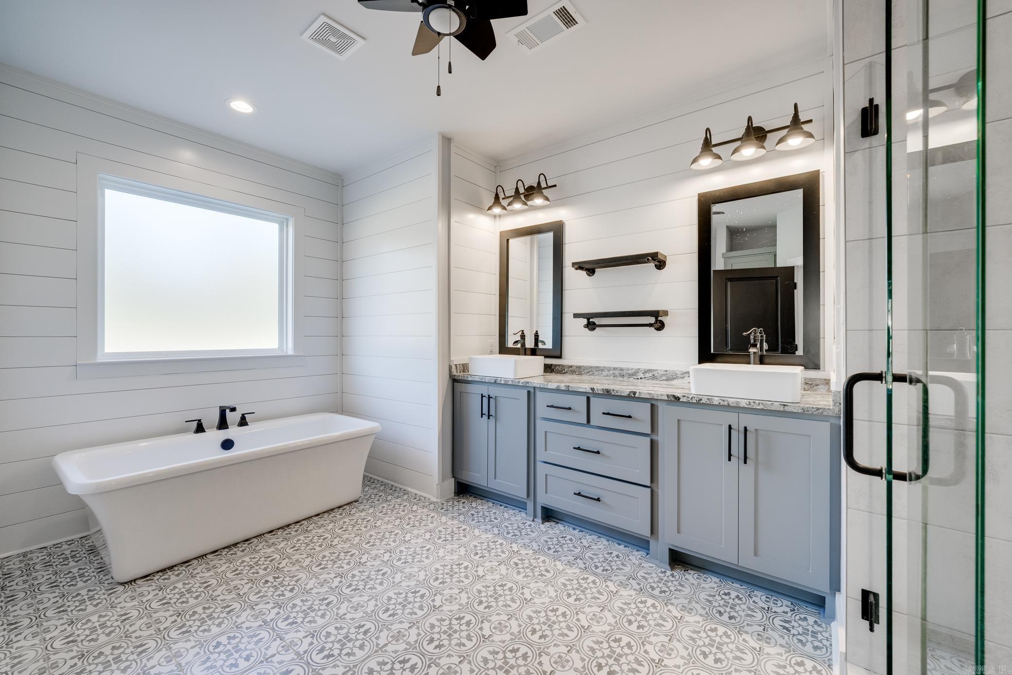 10633 Hinds  Benton, AR