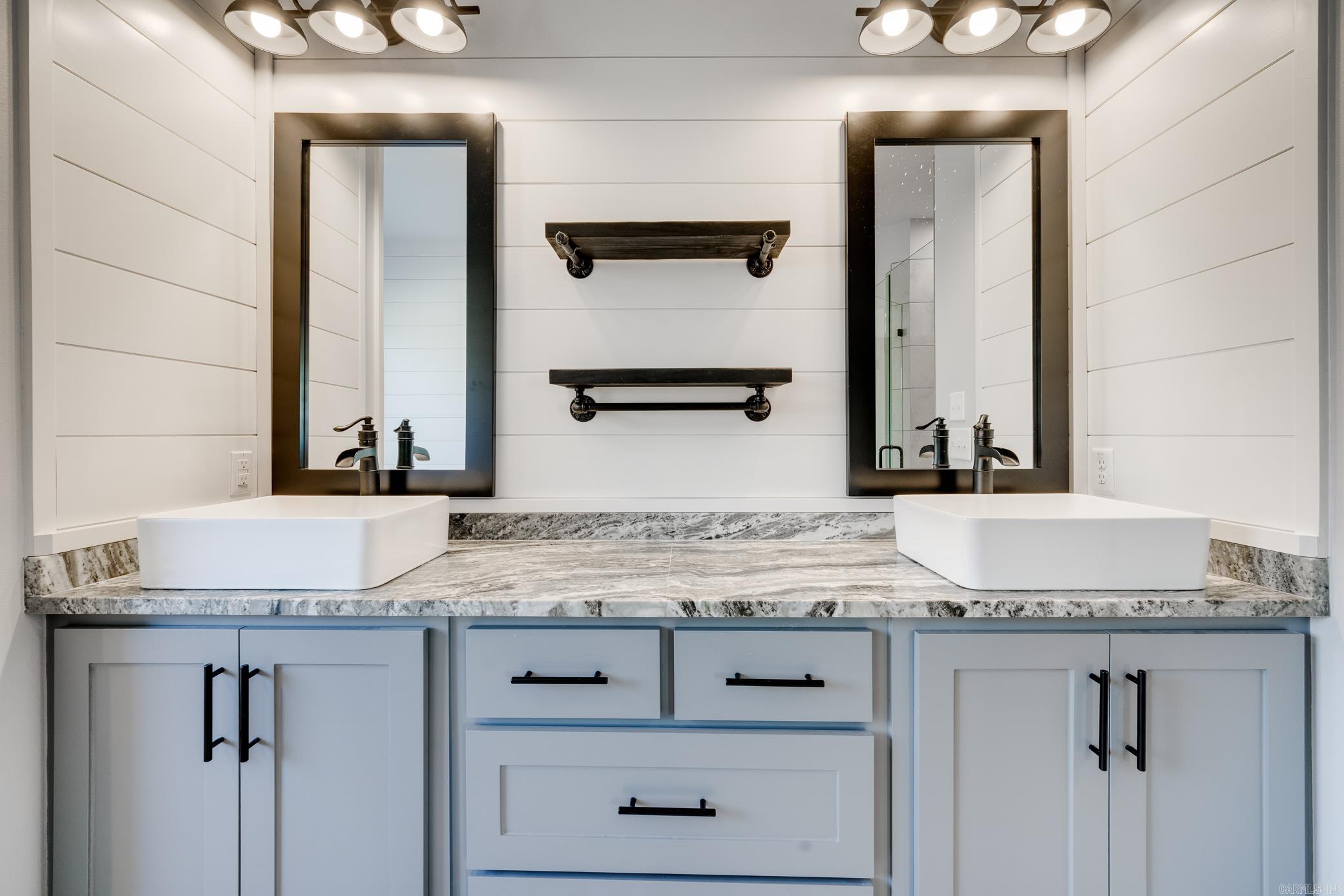 10633 Hinds  Benton, AR