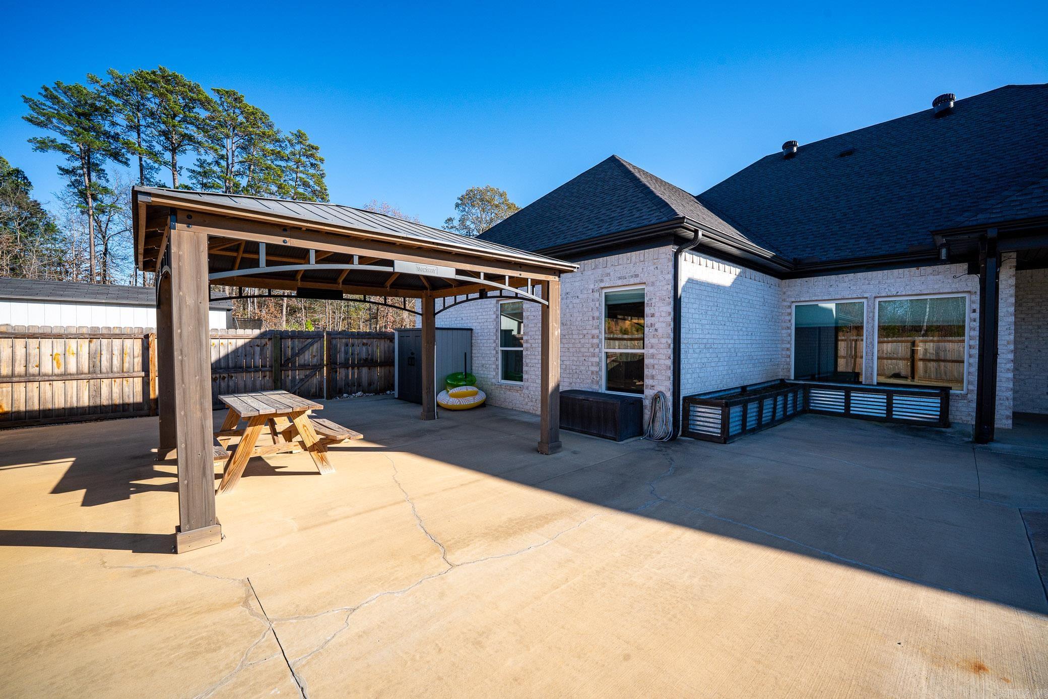 10633 Hinds  Benton, AR