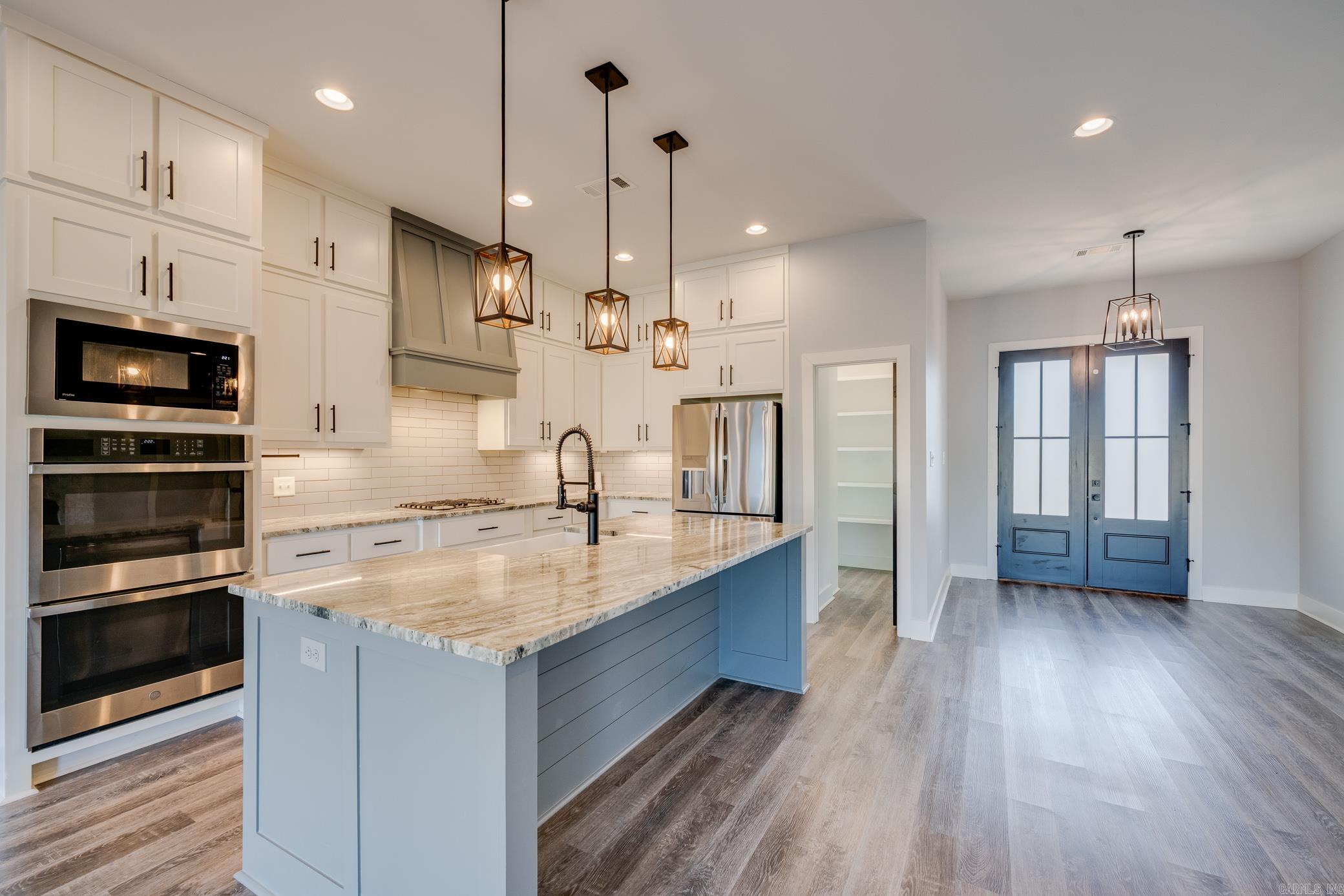 10633 Hinds  Benton, AR