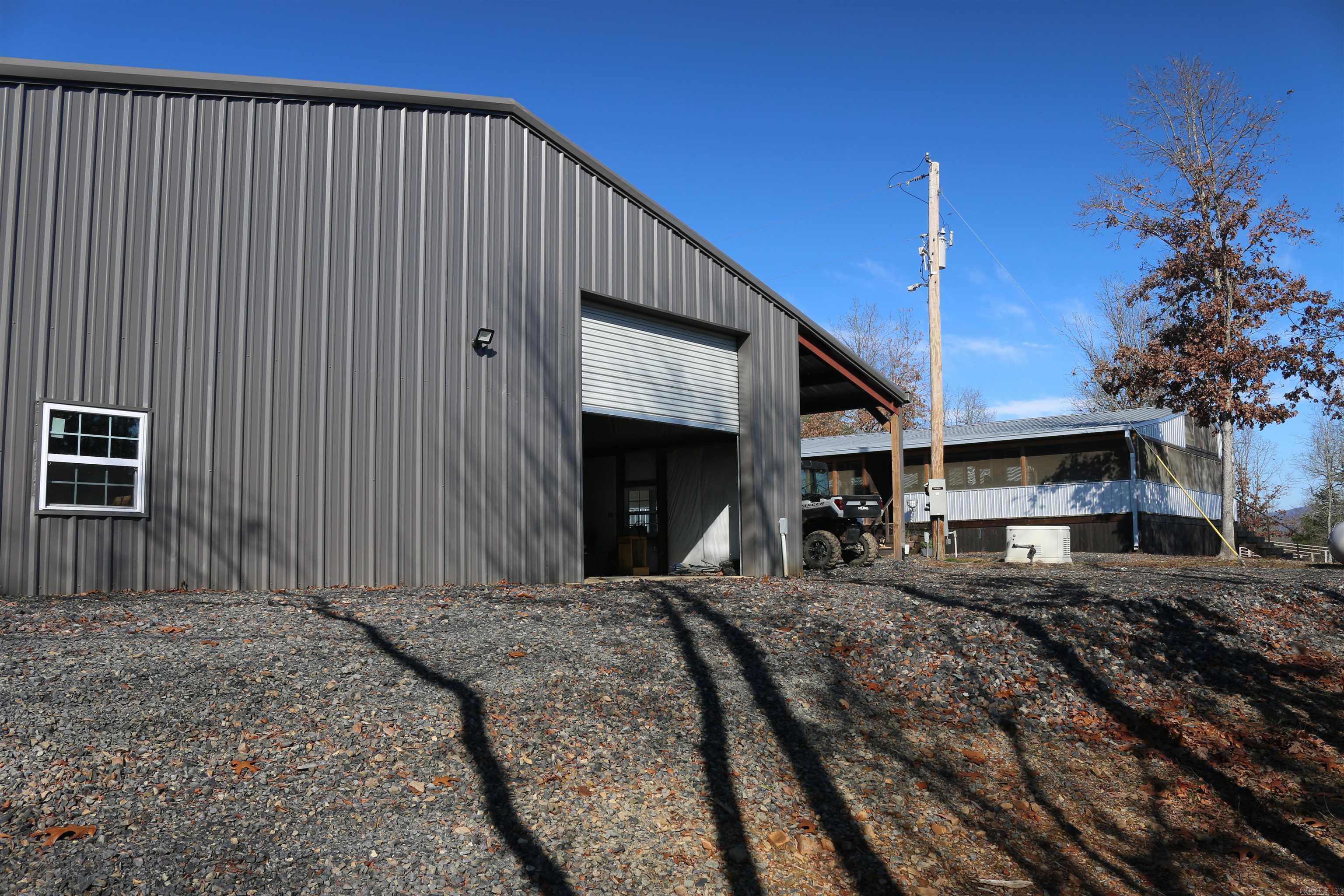 1386 Polk Rd 48  Mena, AR