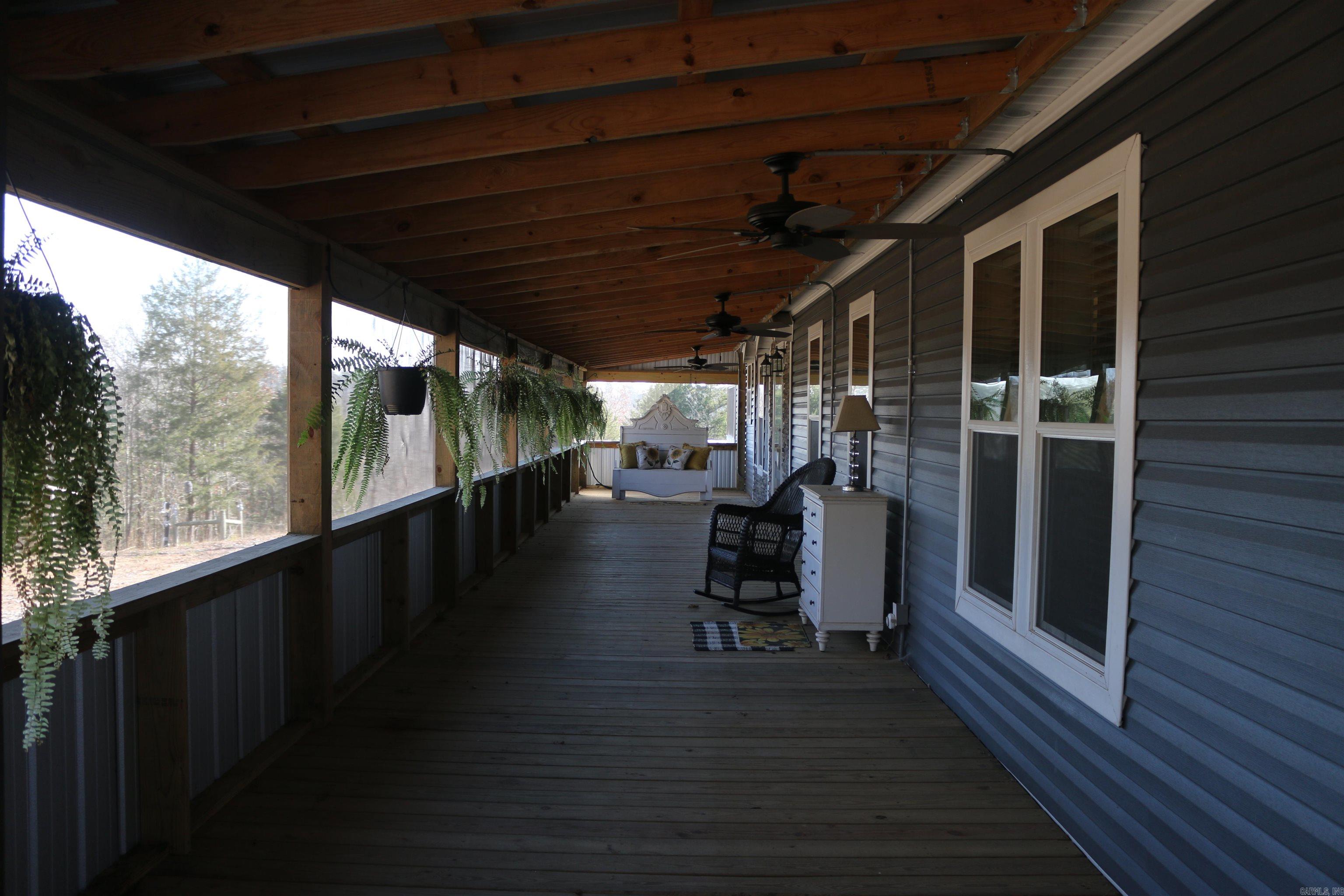 1386 Polk Rd 48 Mena, AR 71953