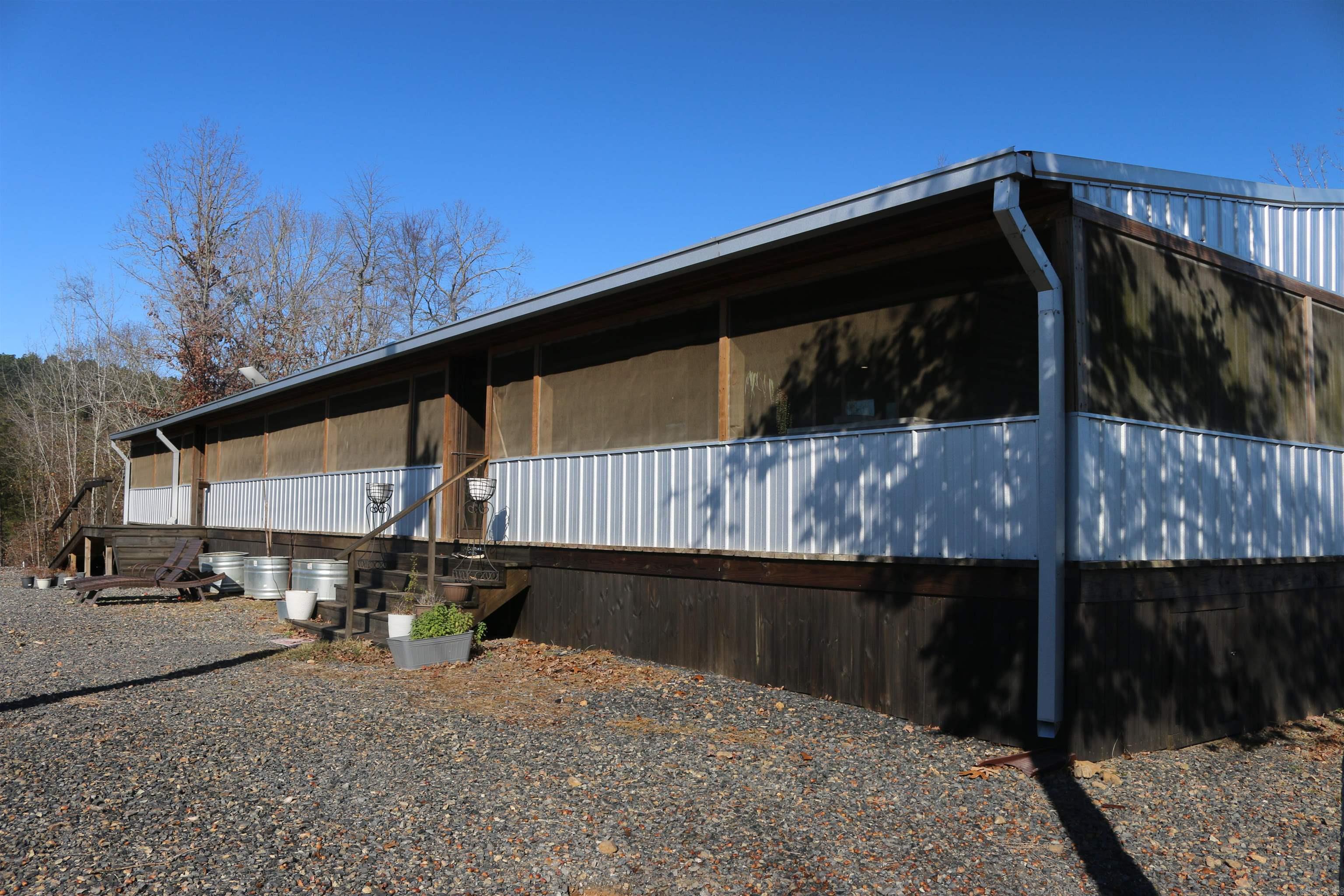 1386 Polk Rd 48  Mena, AR