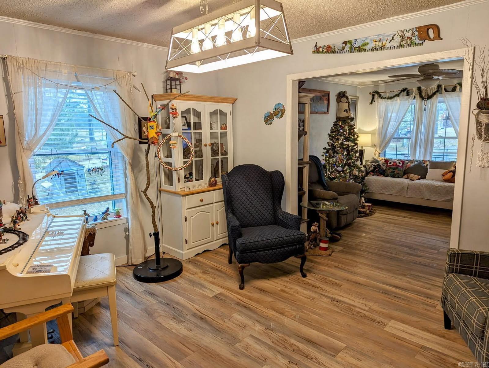 11385 84  Bismarck, AR