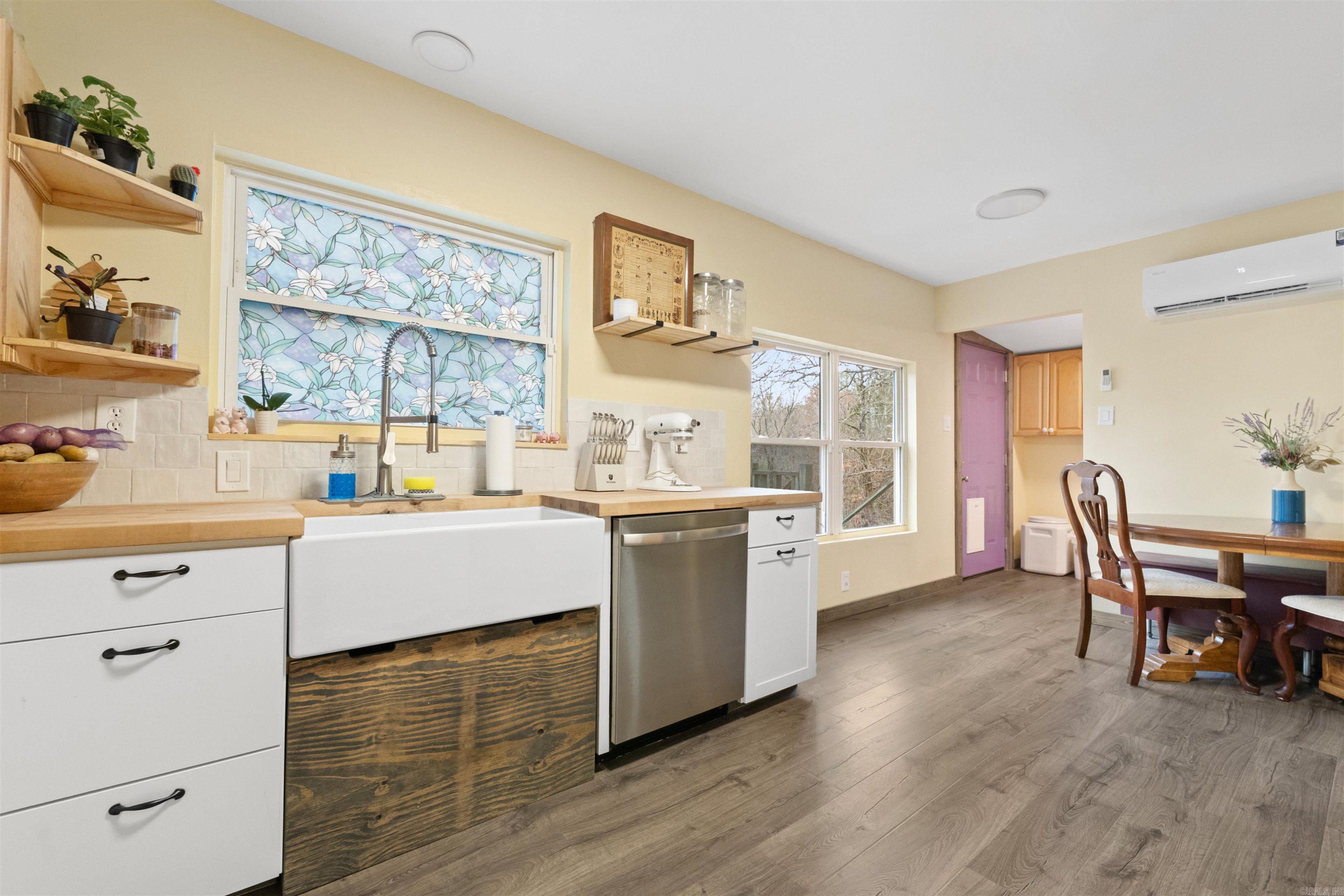 4610 W Justice Rd  Cabot, AR