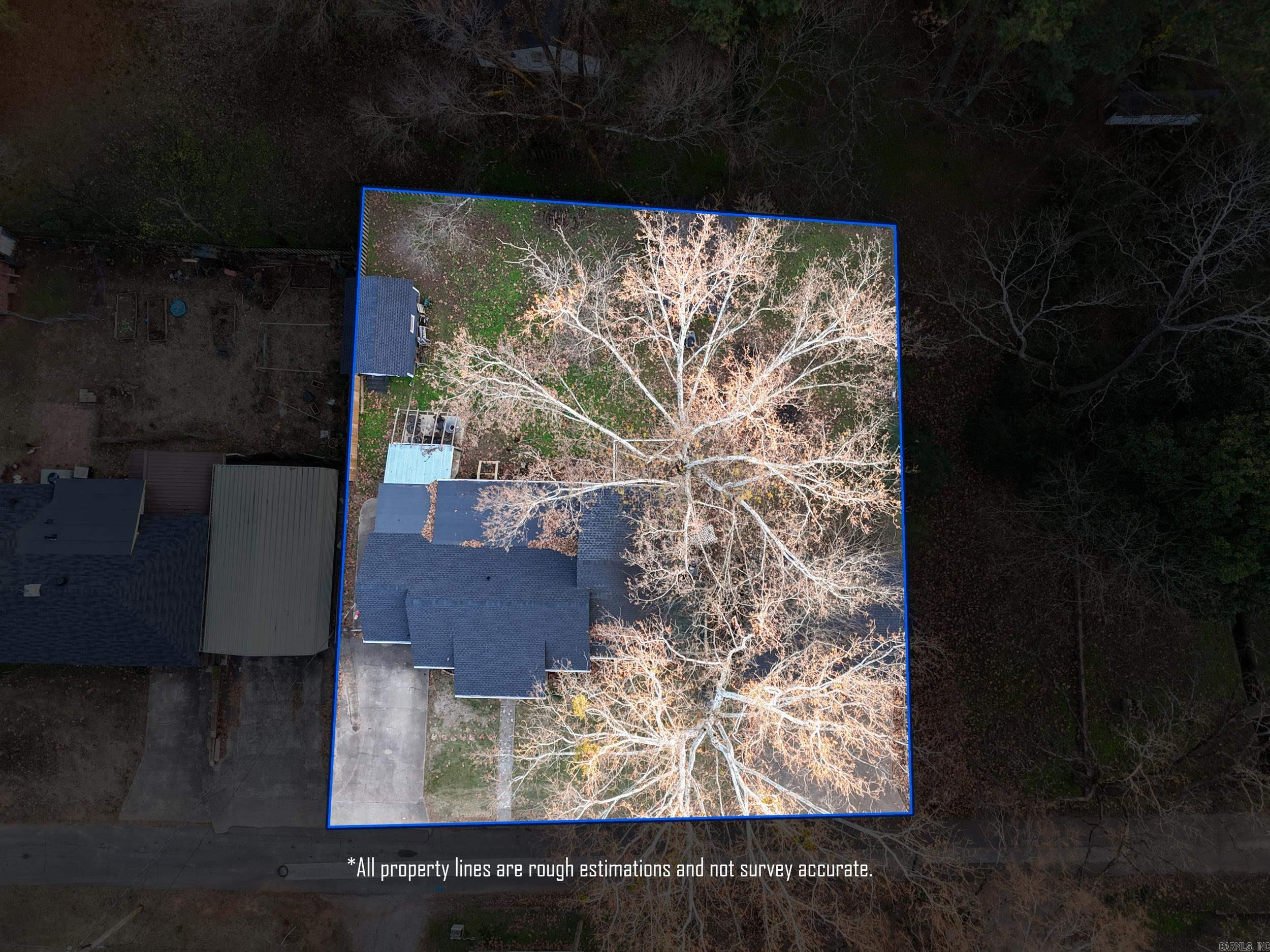 701 W Rhodes St  Clarksville, AR