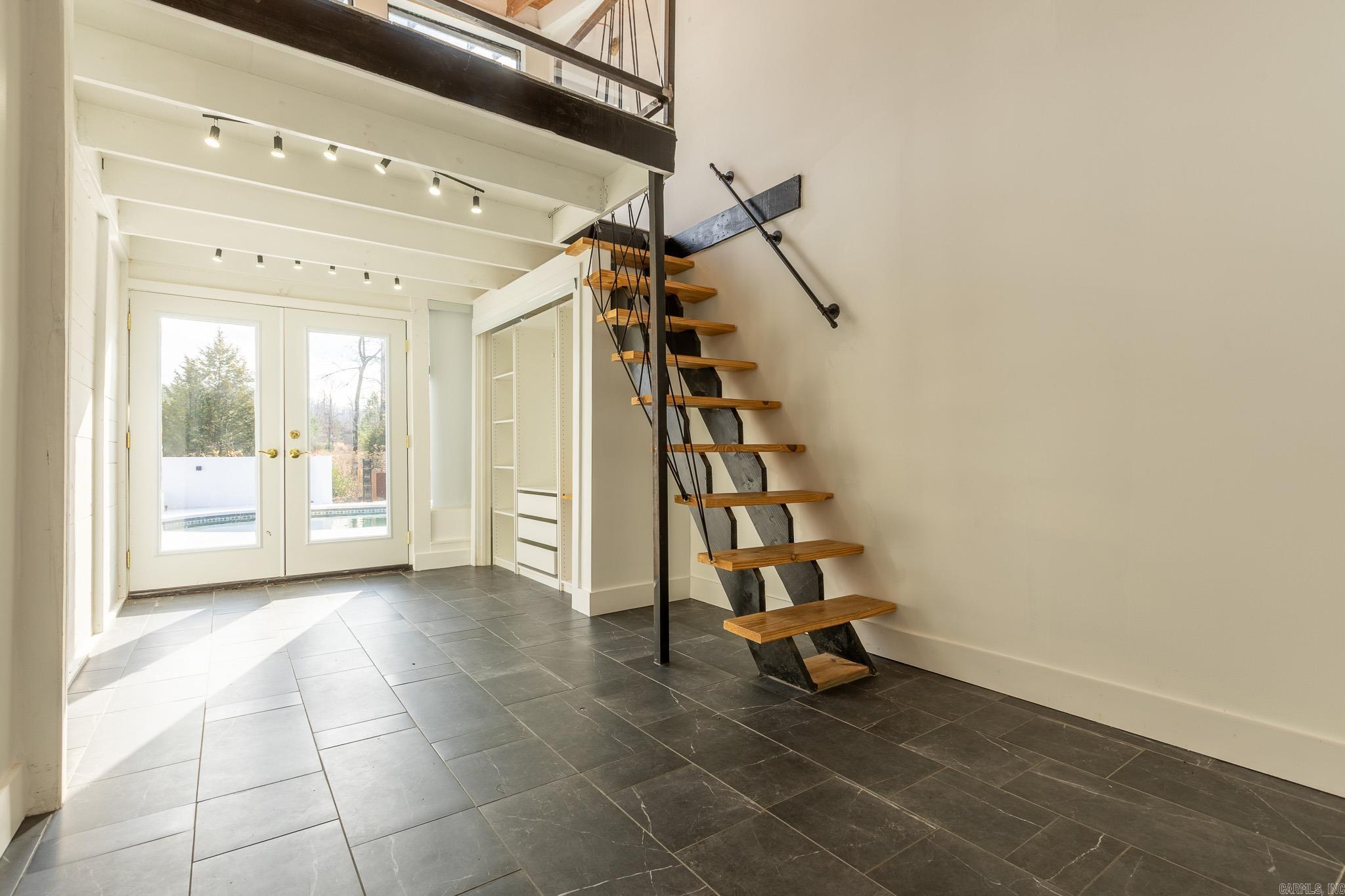 8909 Berry Patch  Roland, AR