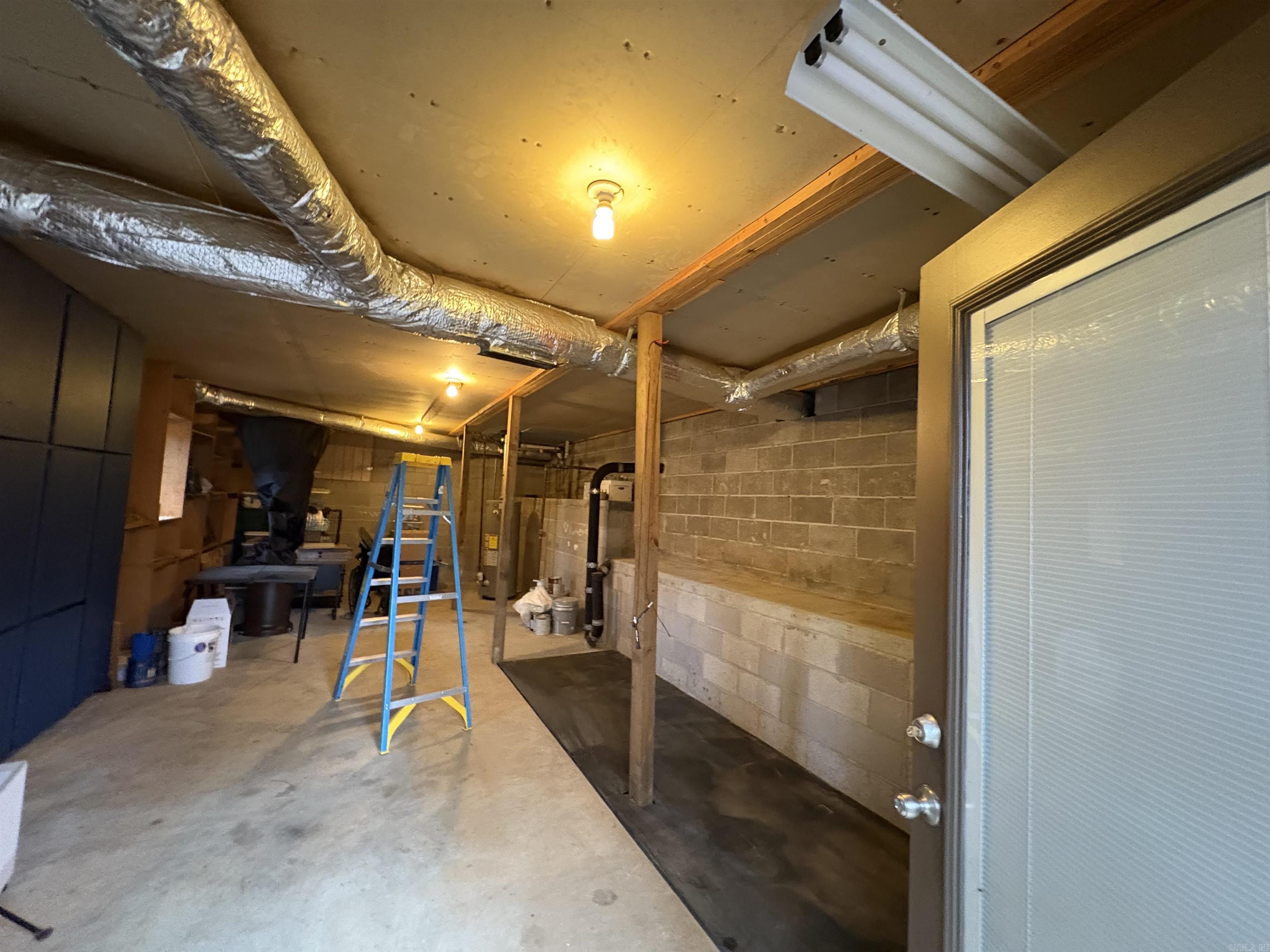 208 Neil Rd  Helena, AR