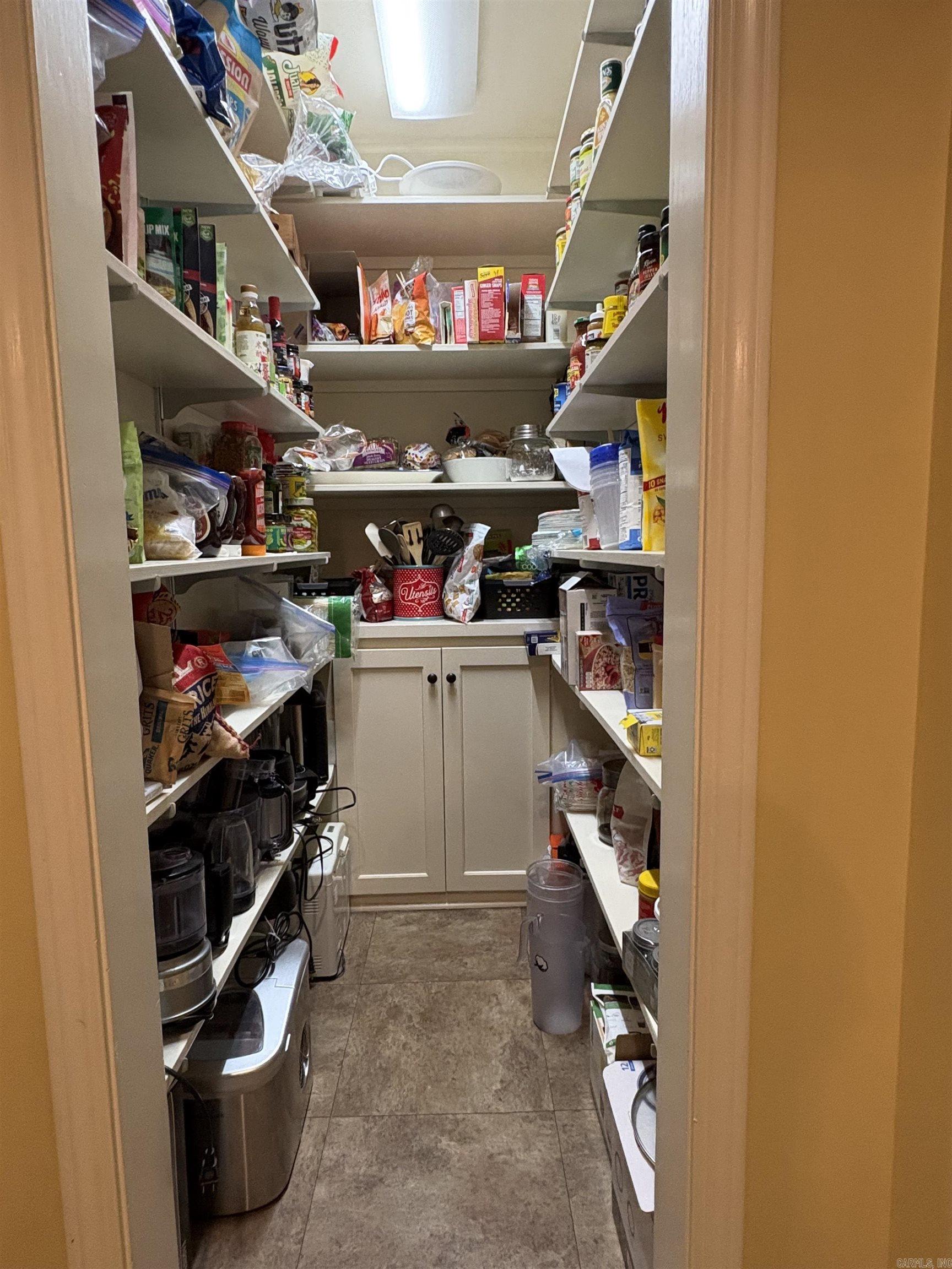 208 Neil Rd  Helena, AR