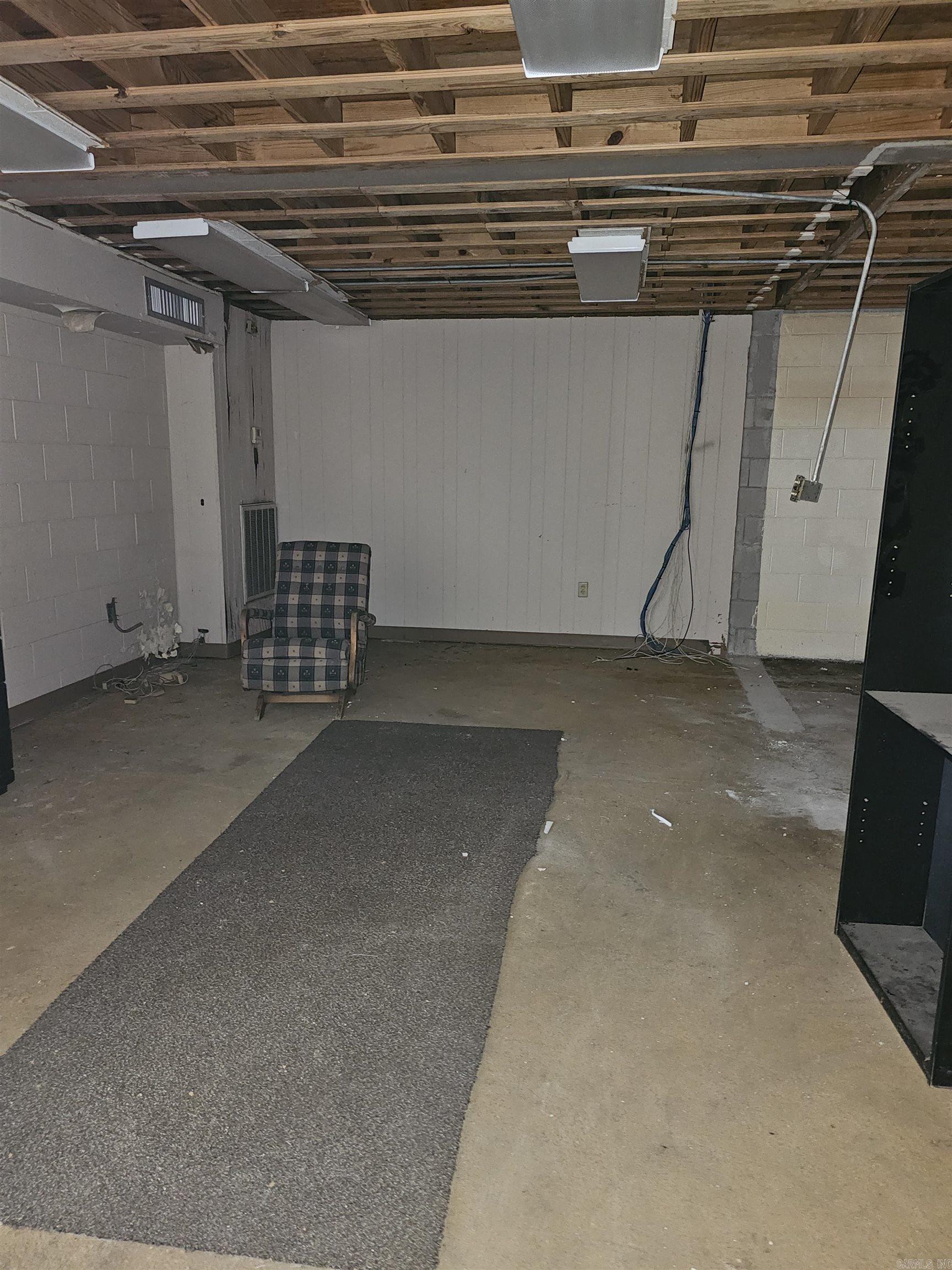 1207 E Harding  Morrilton, AR