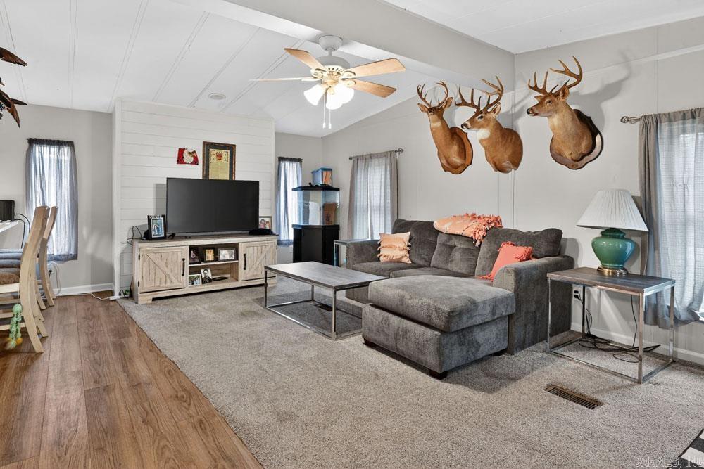 1101 Nancy  White Hall, AR