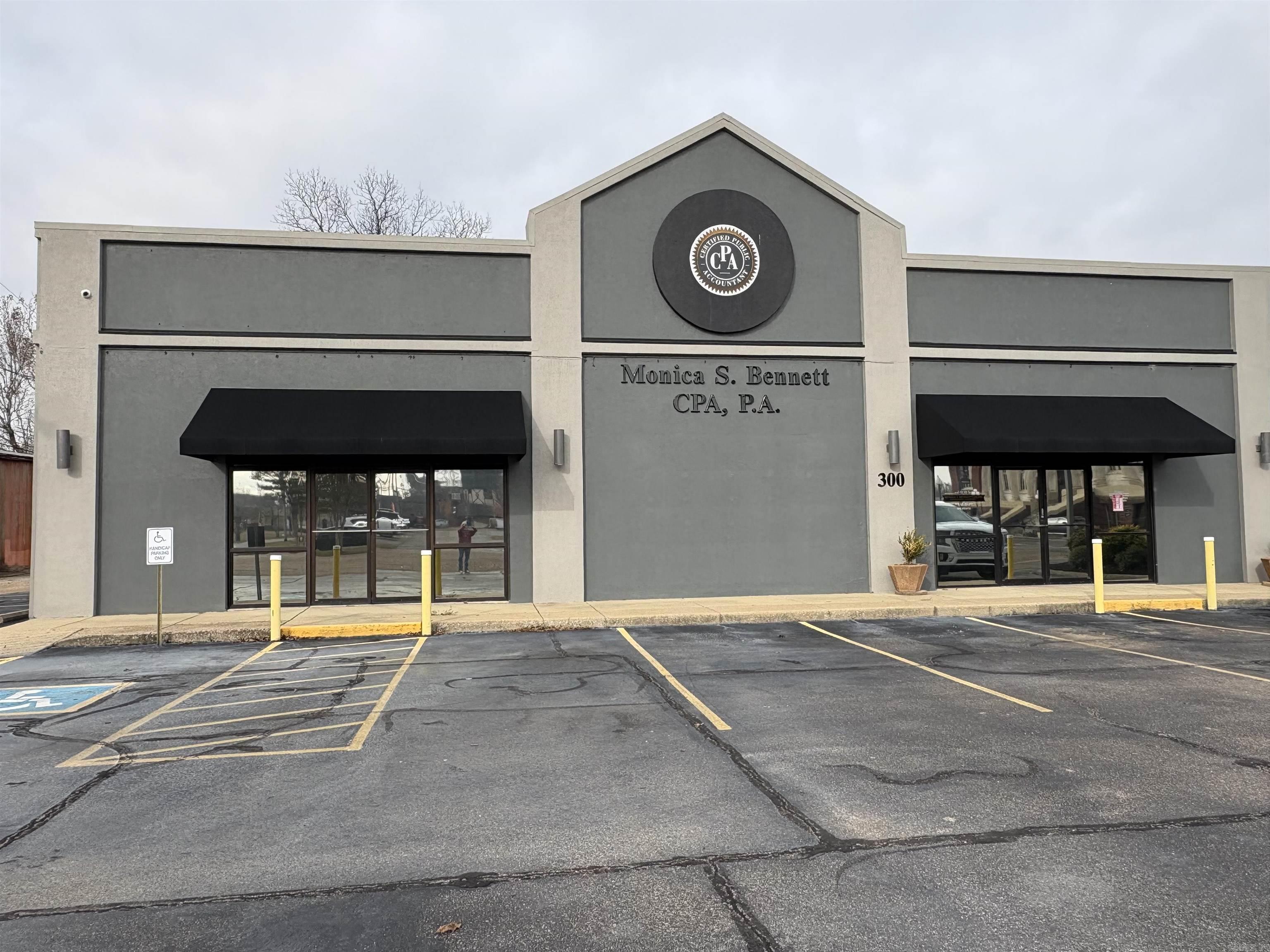 300 Perry Street  Helena, AR