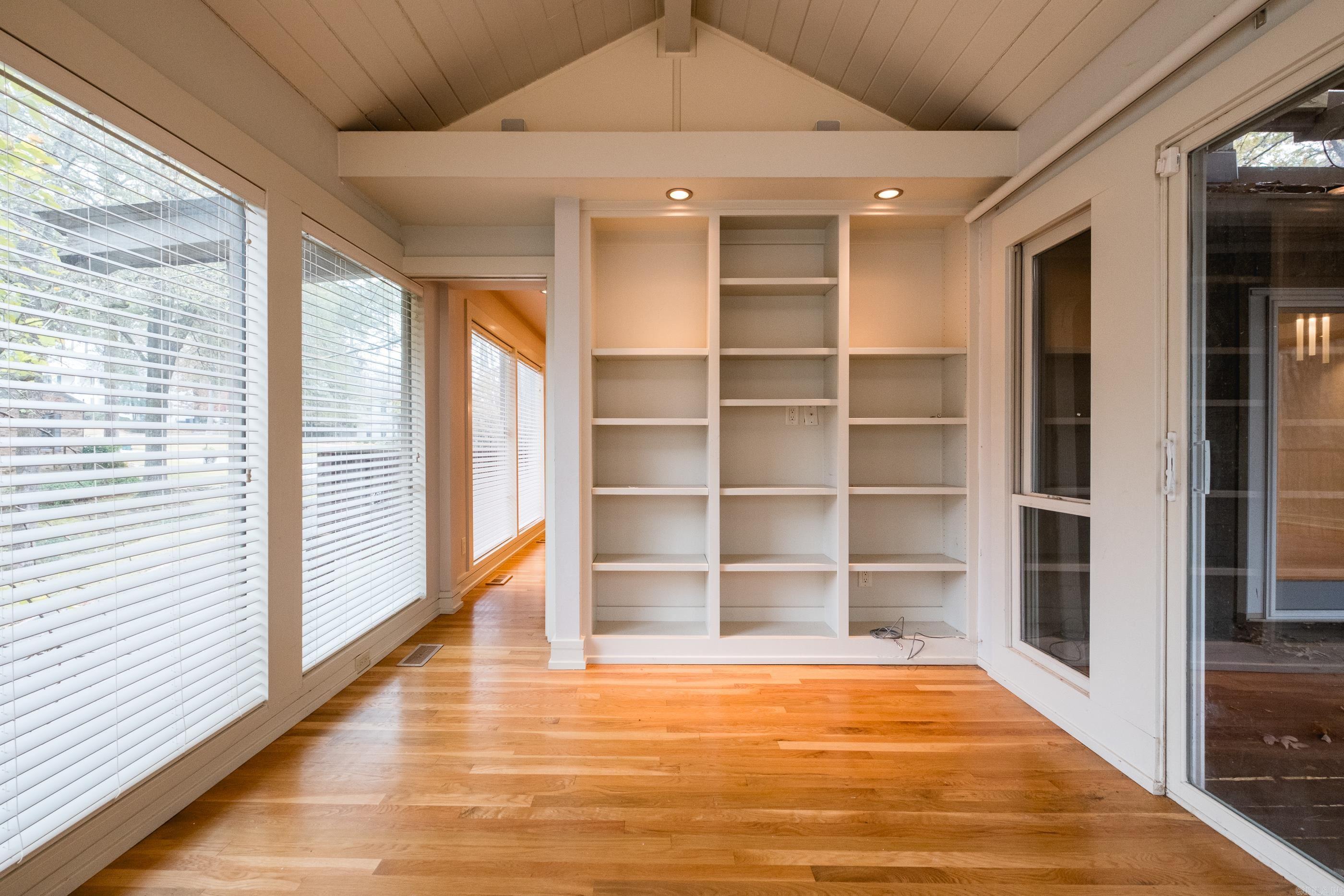 8 Racquet  Little Rock, AR