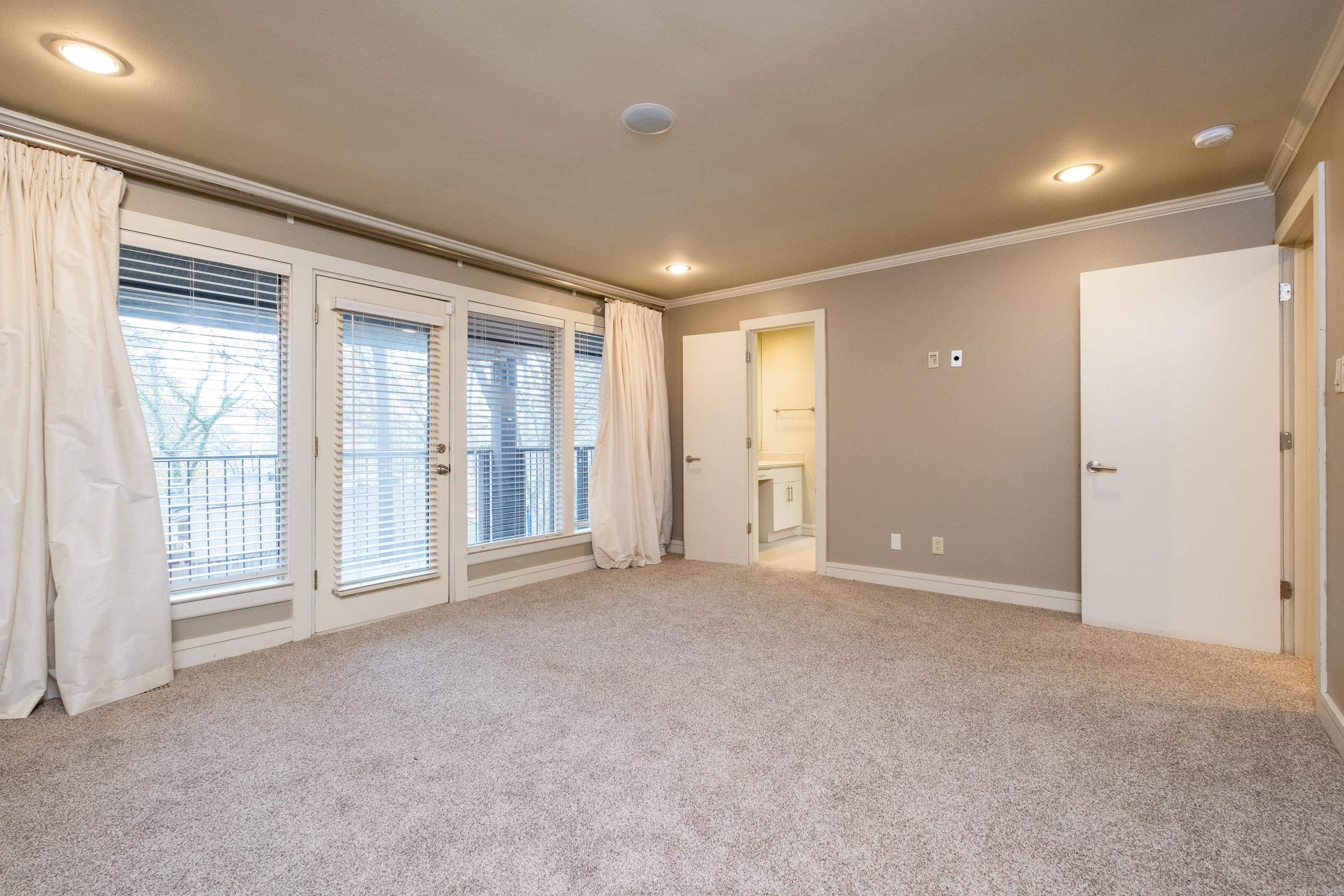 8 Racquet  Little Rock, AR