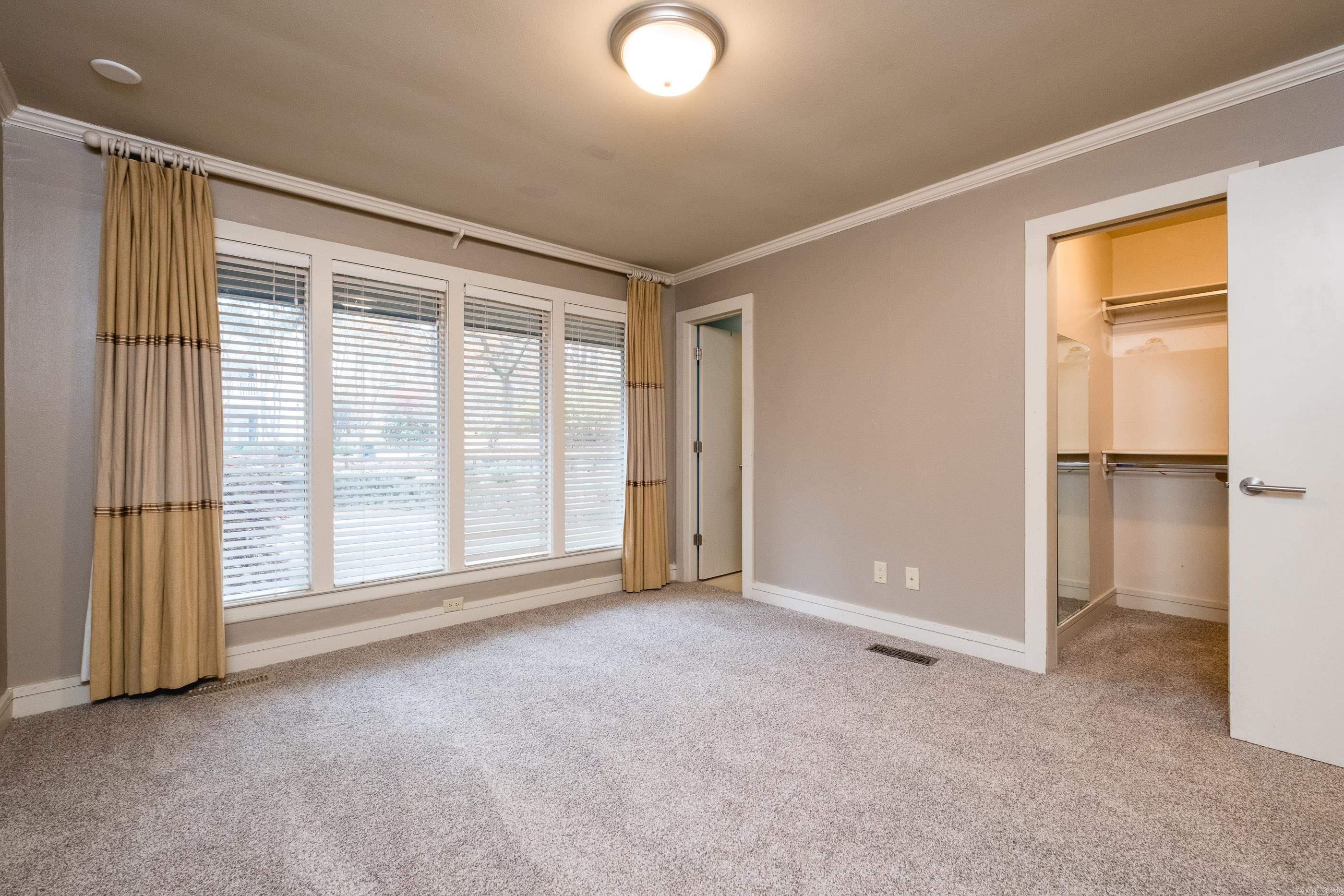 8 Racquet  Little Rock, AR