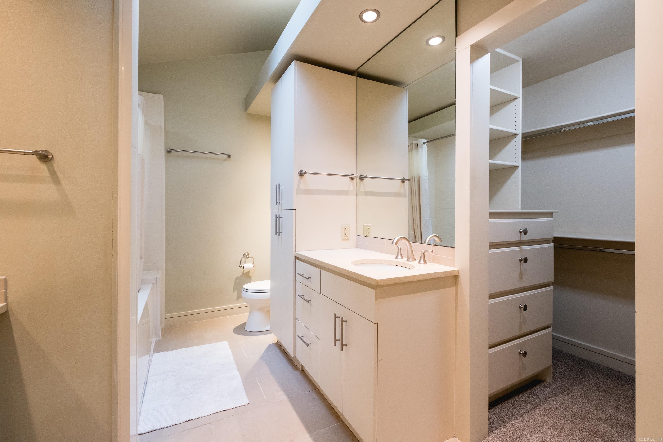 8 Racquet  Little Rock, AR