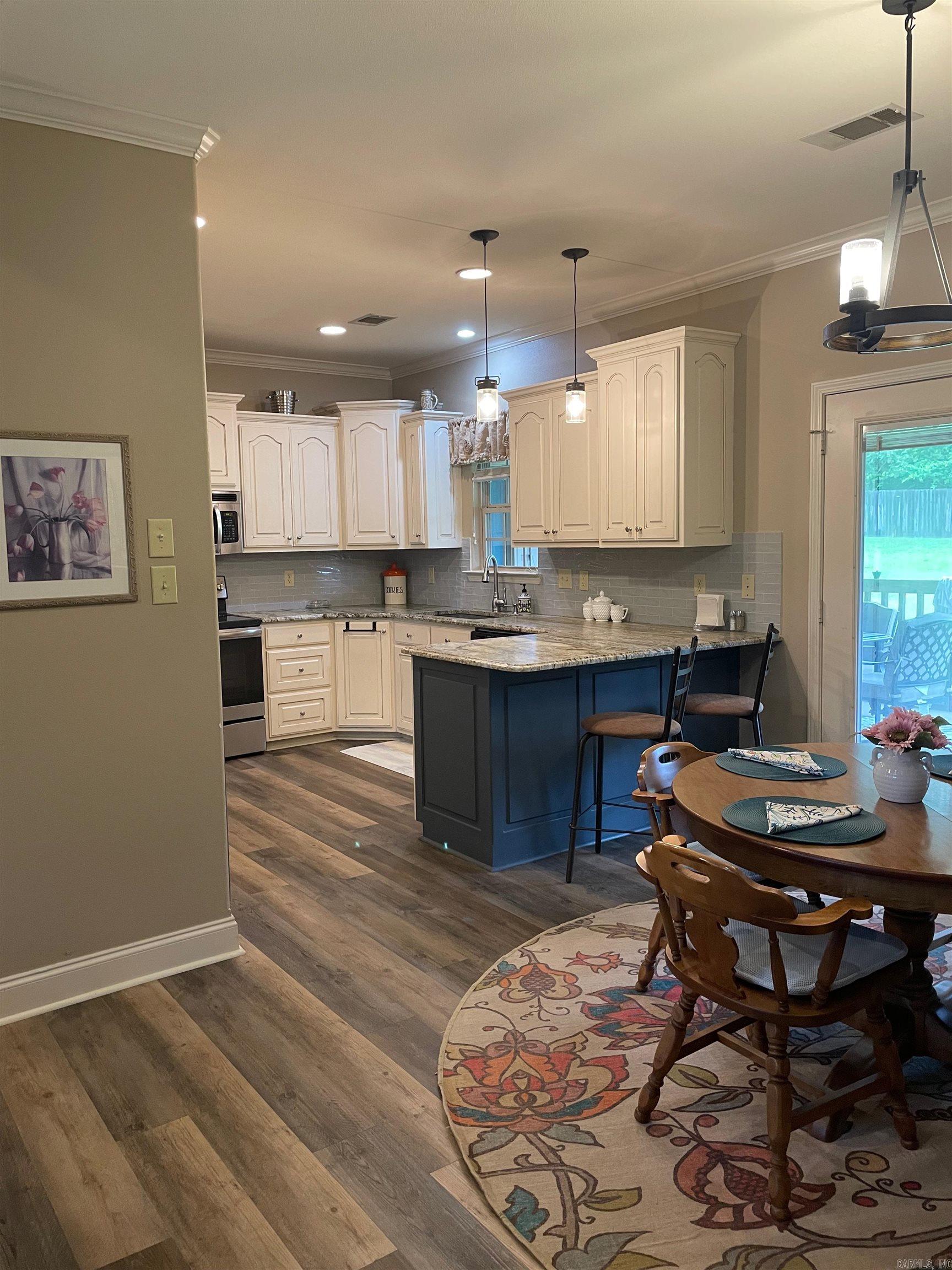 1601 Oak Shadows  Sherwood, AR