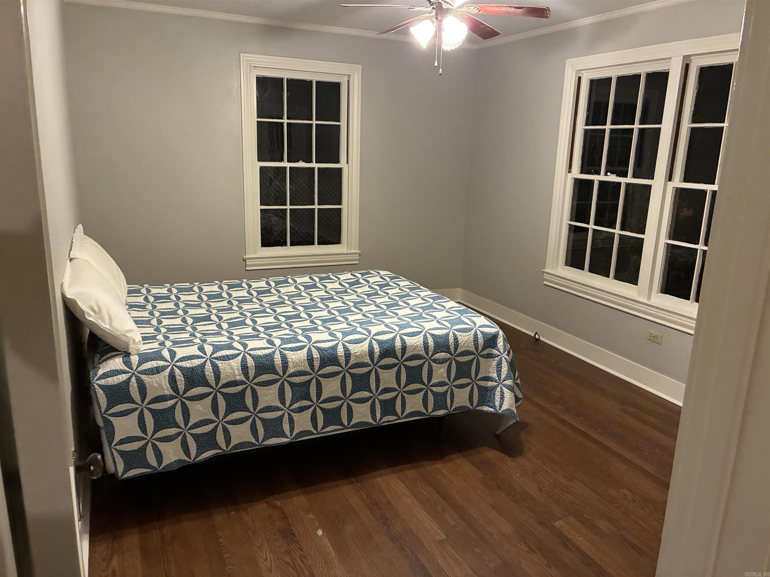 143 S Cleveland  Camden, AR