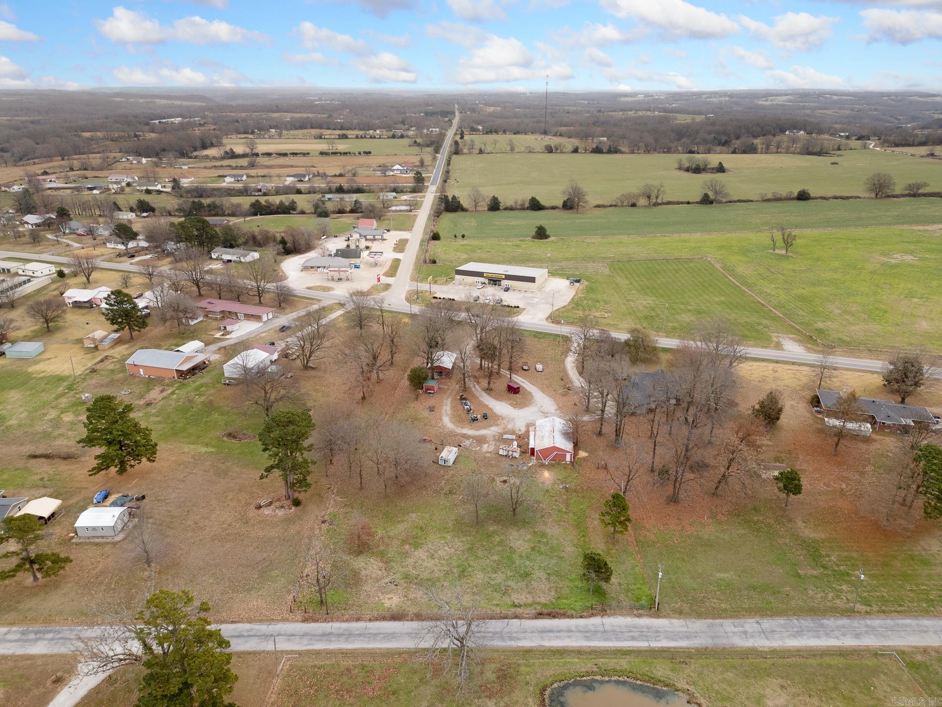 8049 N Highway 7  Bergman, AR