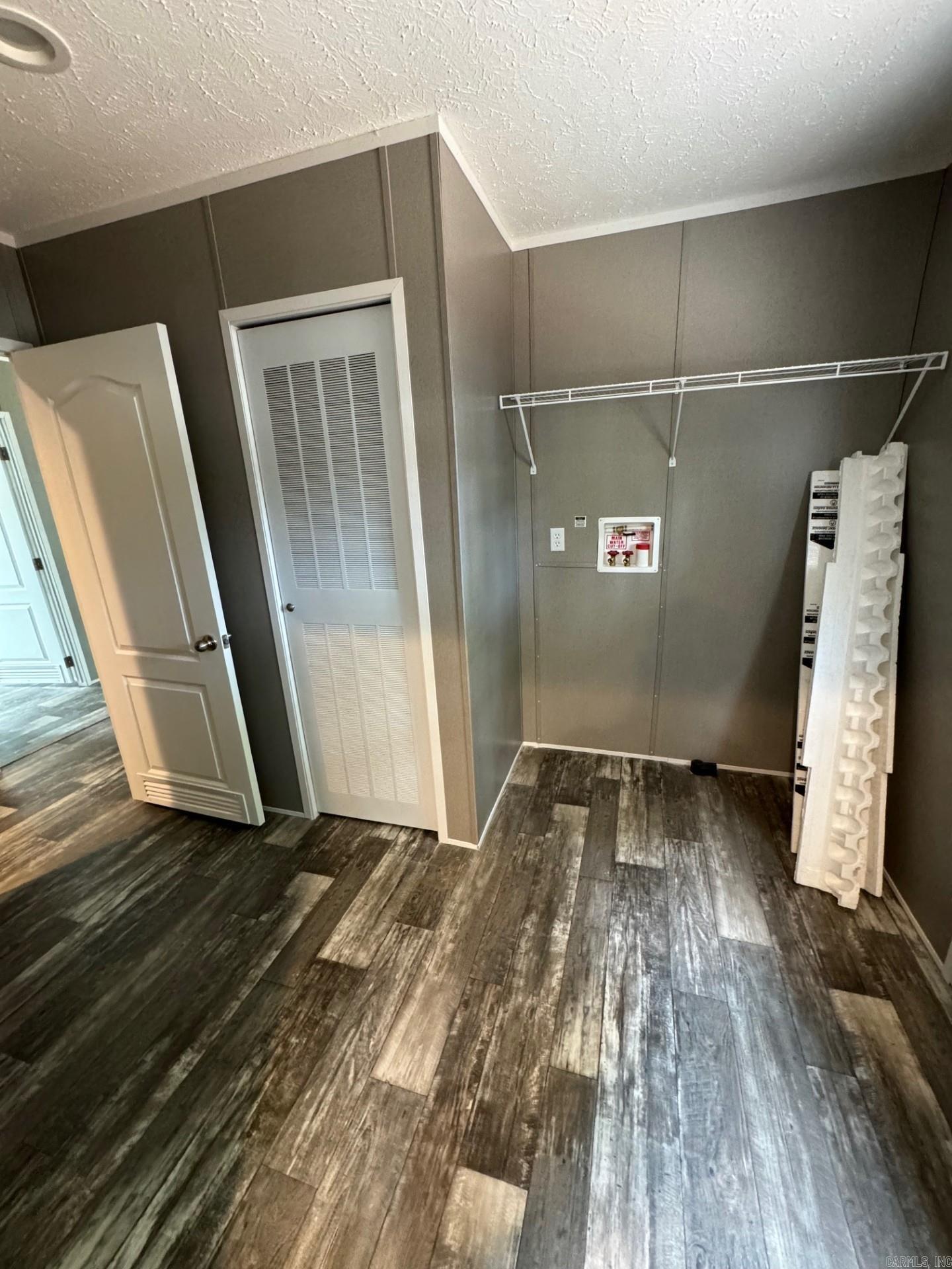 7381 Mars Hill Rd  Bauxite, AR