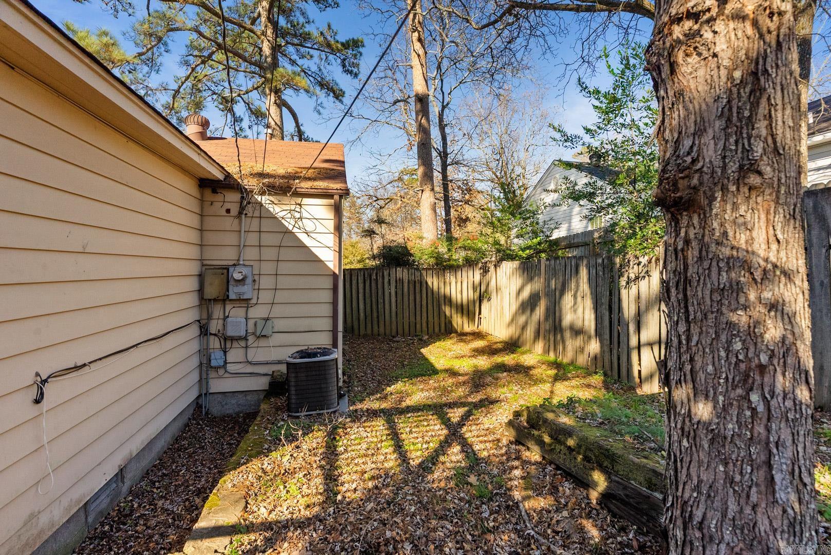 6613 Beacon  Little Rock, AR