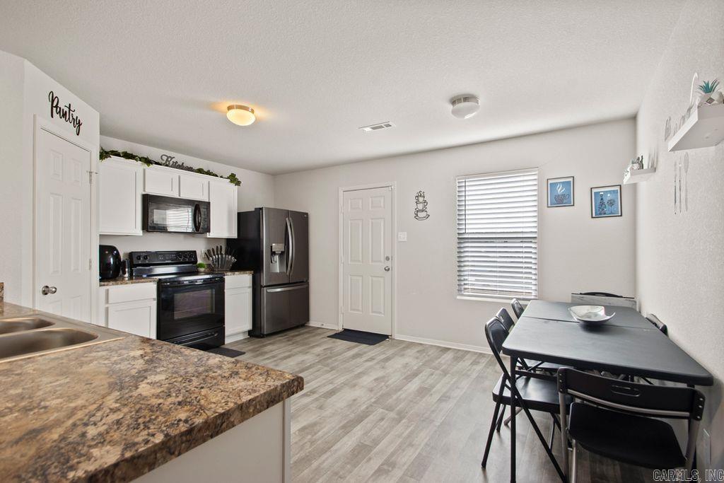 28 Summer Wind  Conway, AR