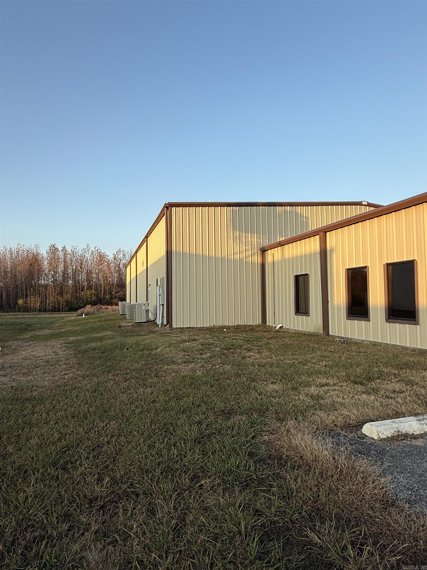 1900 Brack  Searcy, AR