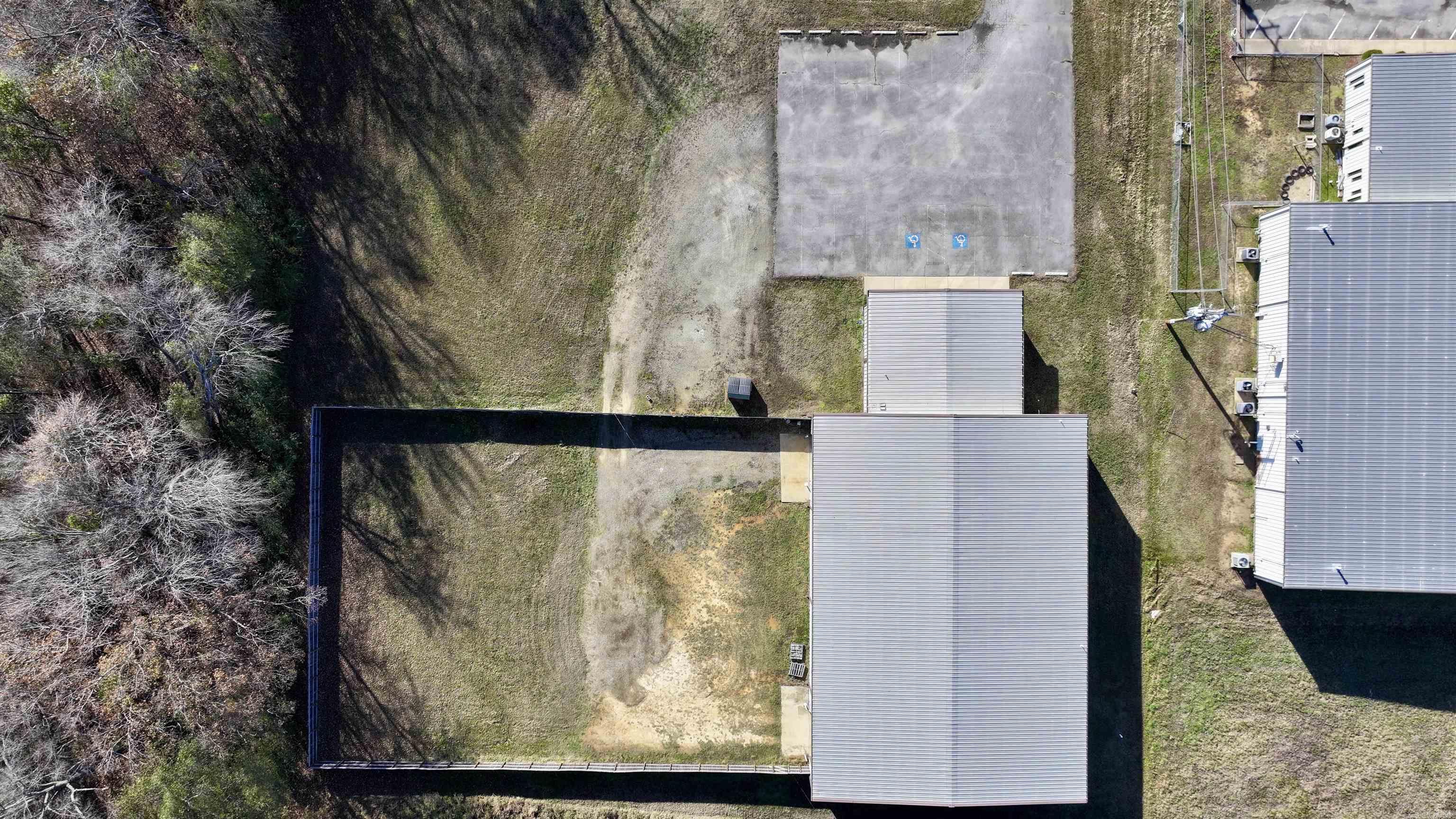 1900 Brack  Searcy, AR