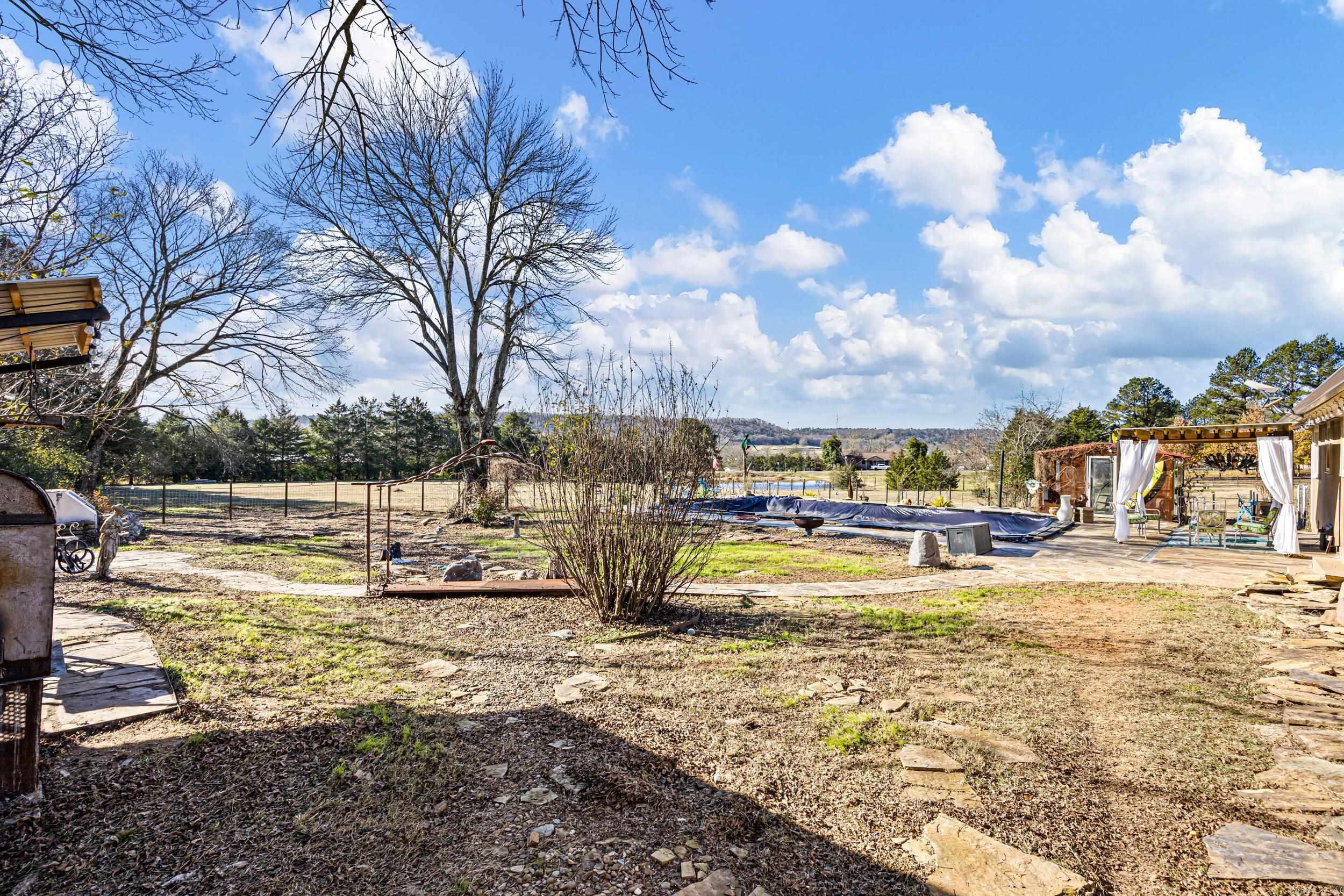 2075 Center Valley  Russellville, AR