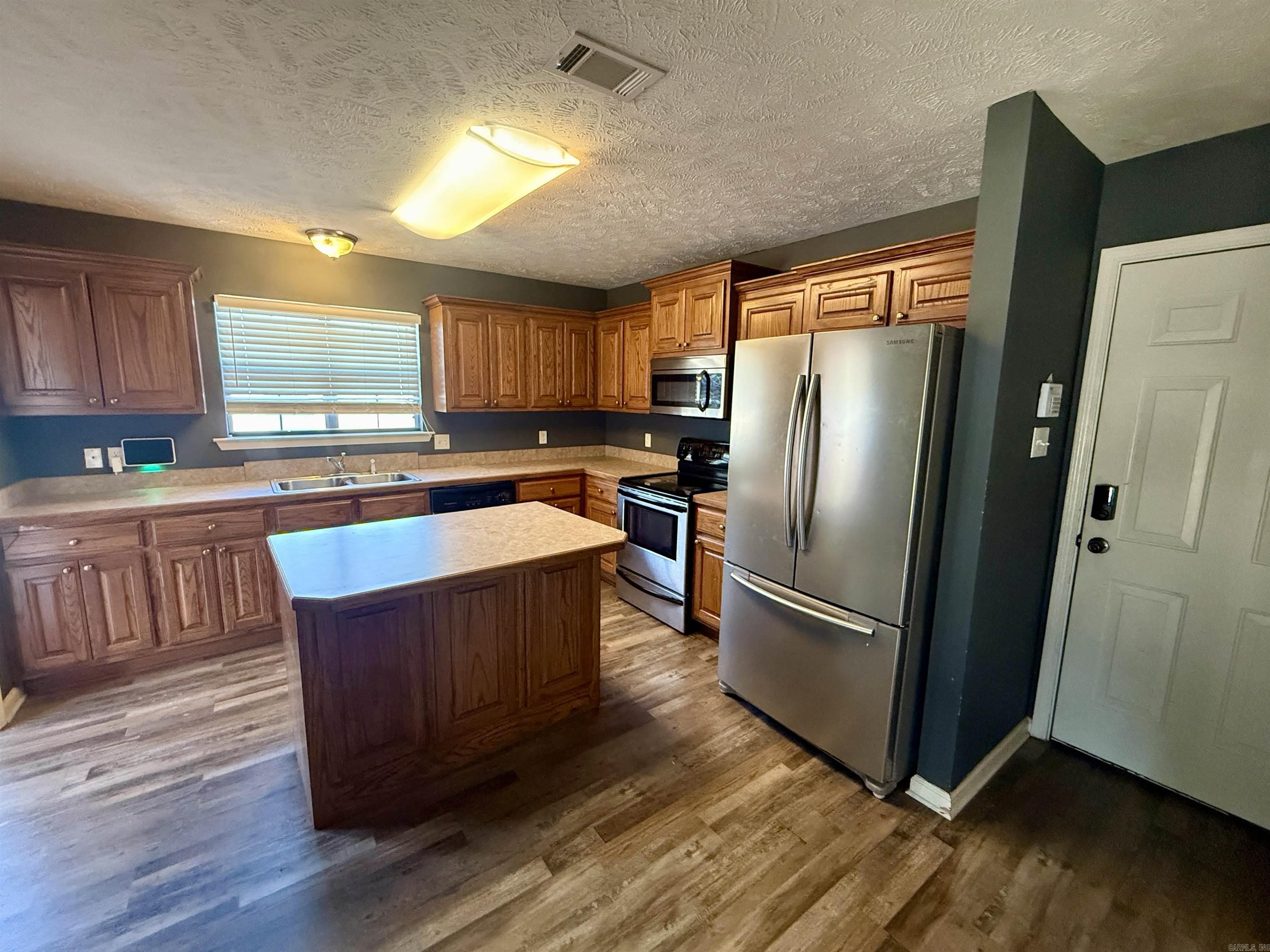 60 Wilhelmina Cv Conway, AR 72034