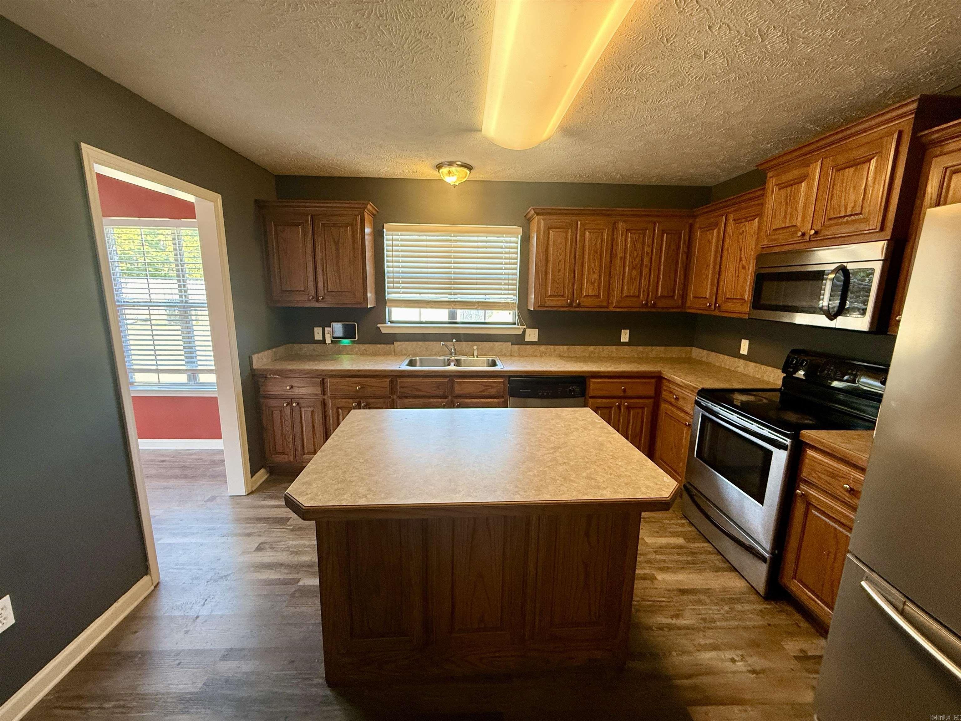 60 Wilhelmina Cv Conway, AR 72034