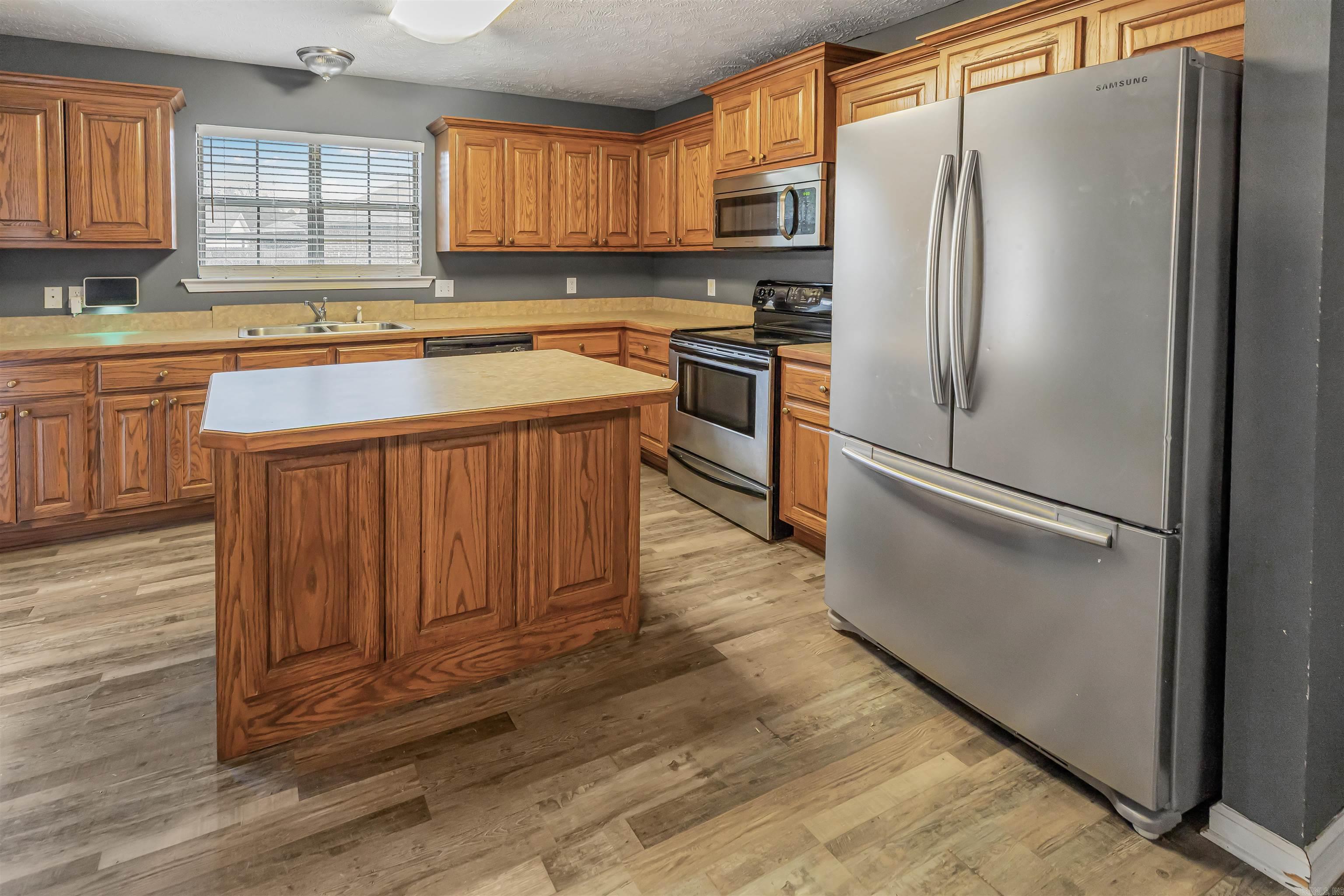 60 Wilhelmina Cv Conway, AR 72034