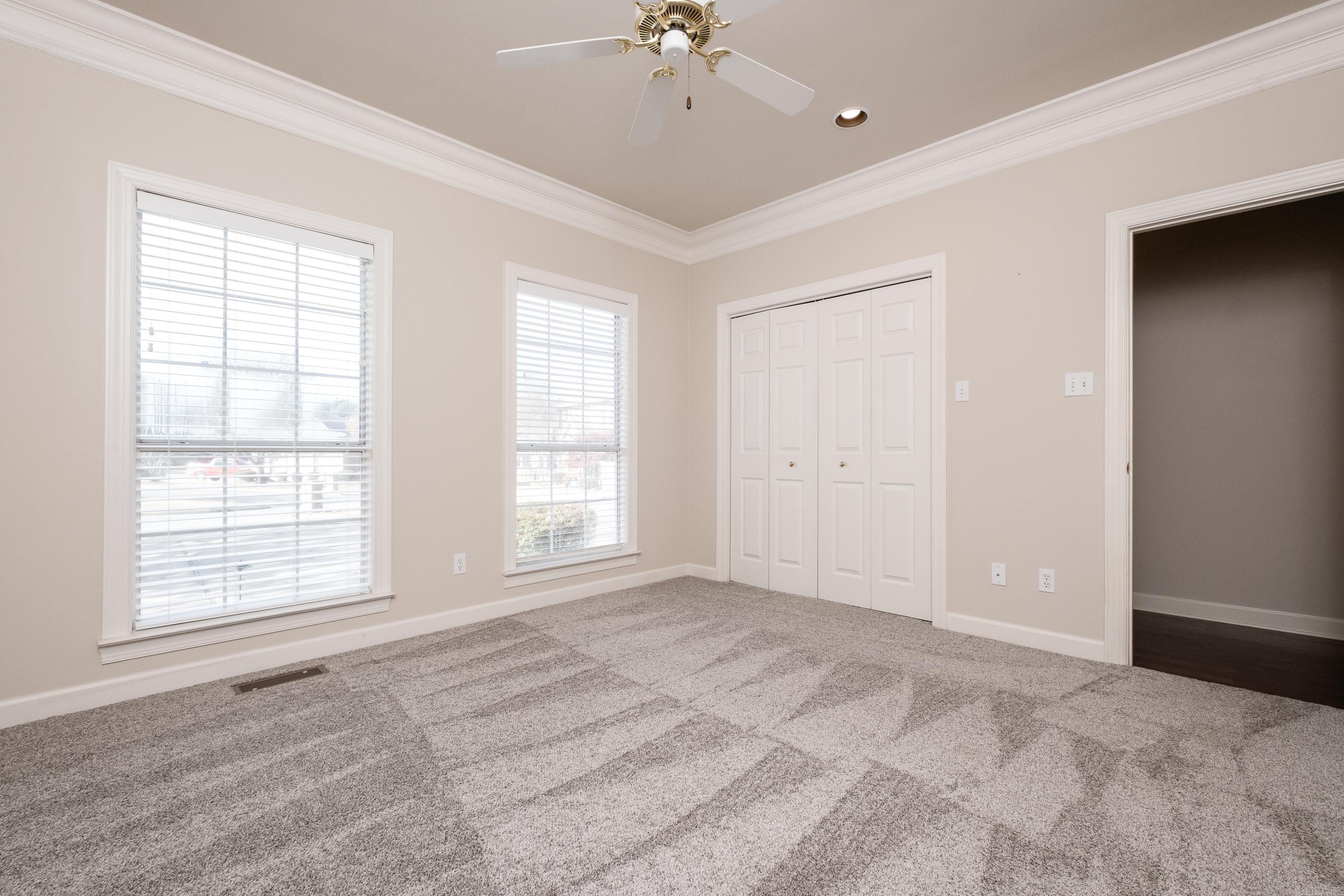 6 Gravelle  Little Rock, AR