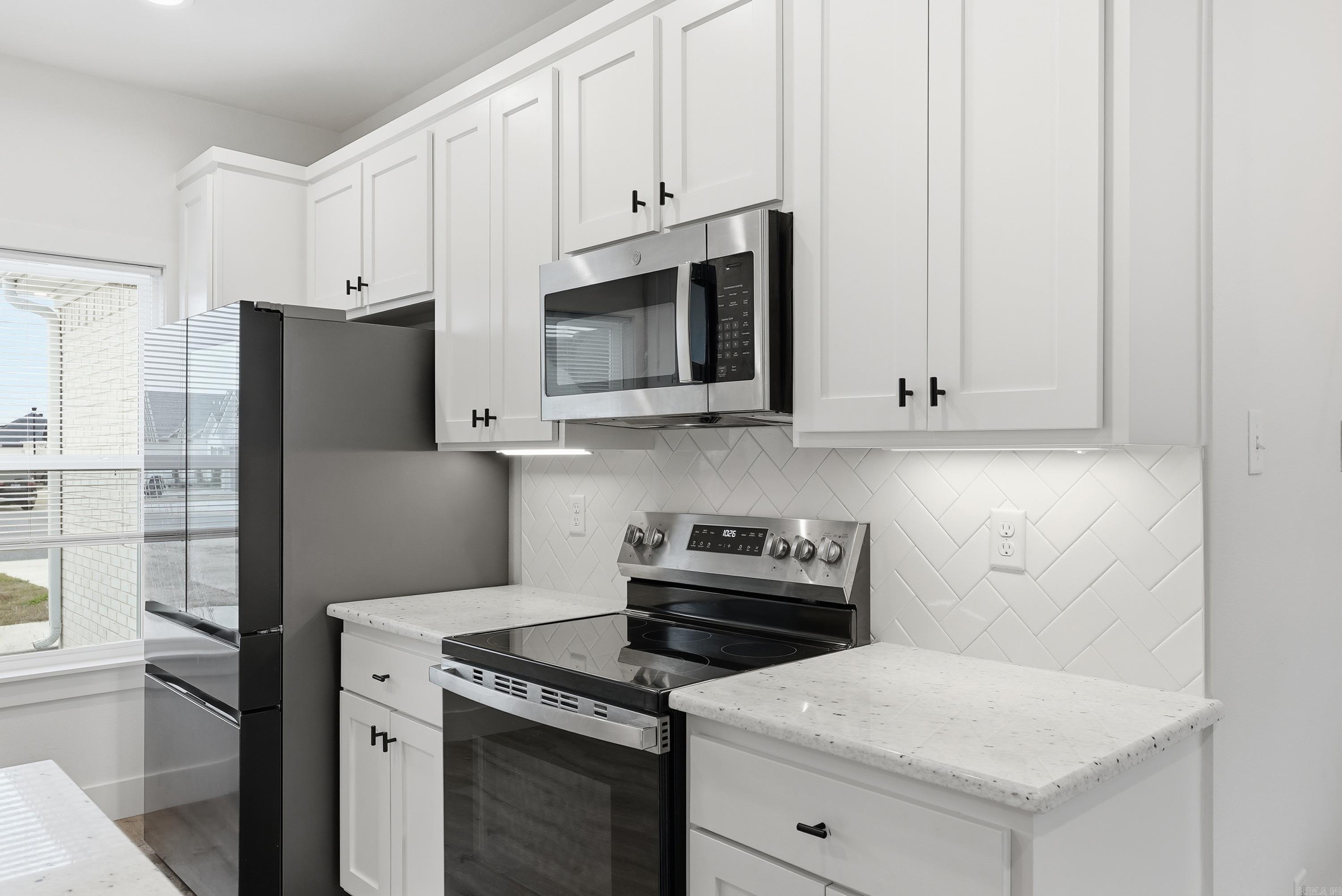 14 Songbird  Greenbrier, AR