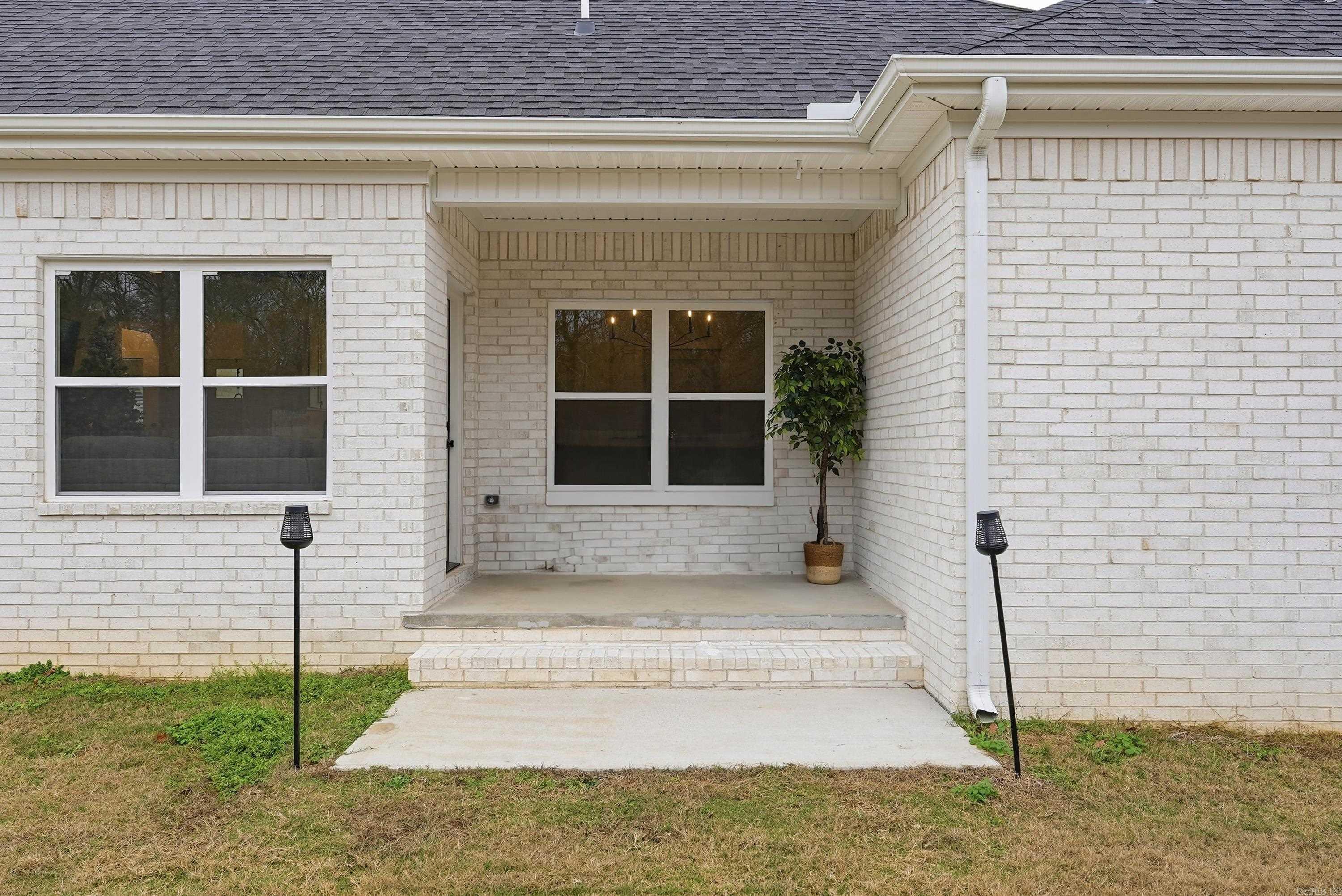 14 Songbird  Greenbrier, AR