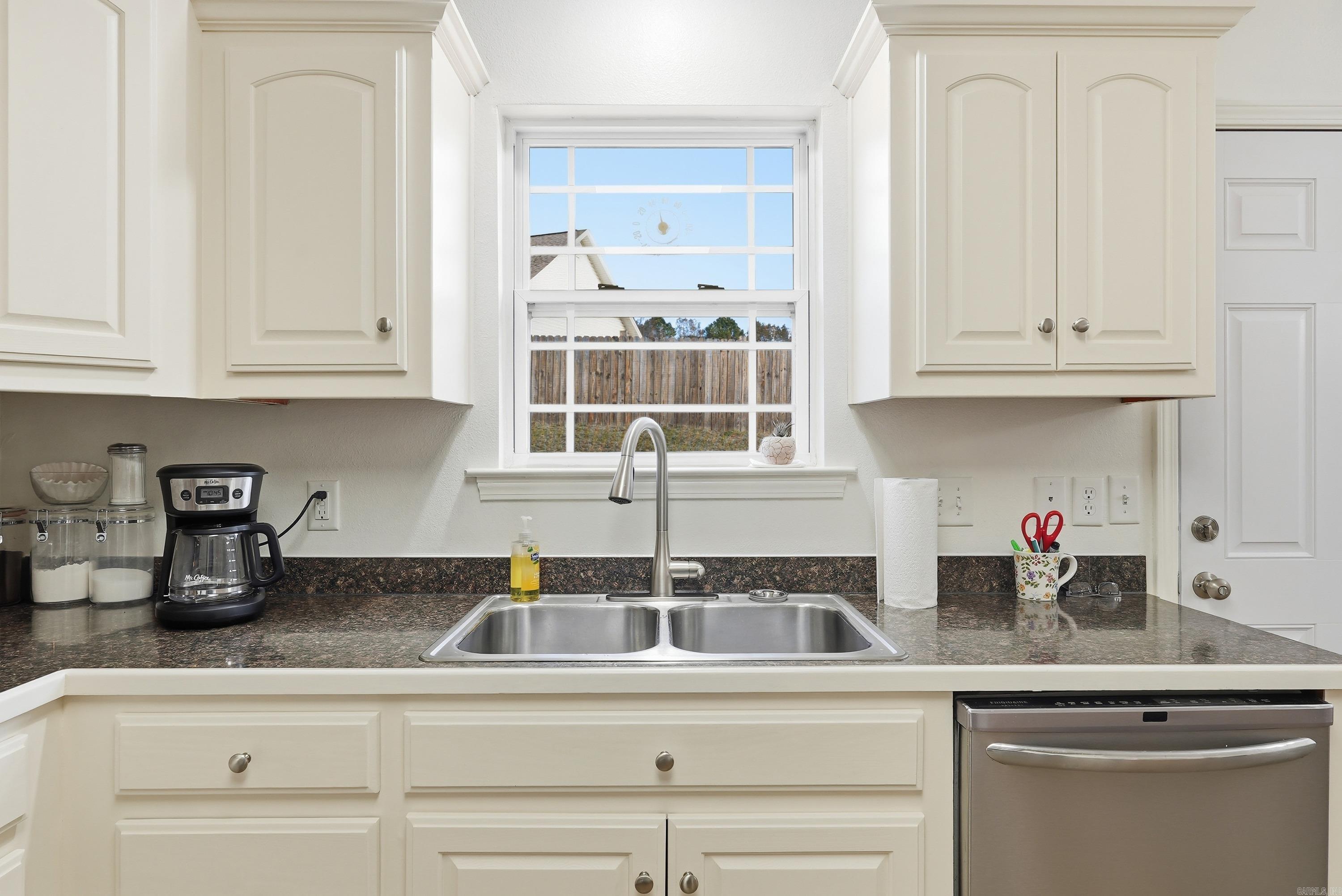 302 Derek  Alexander, AR