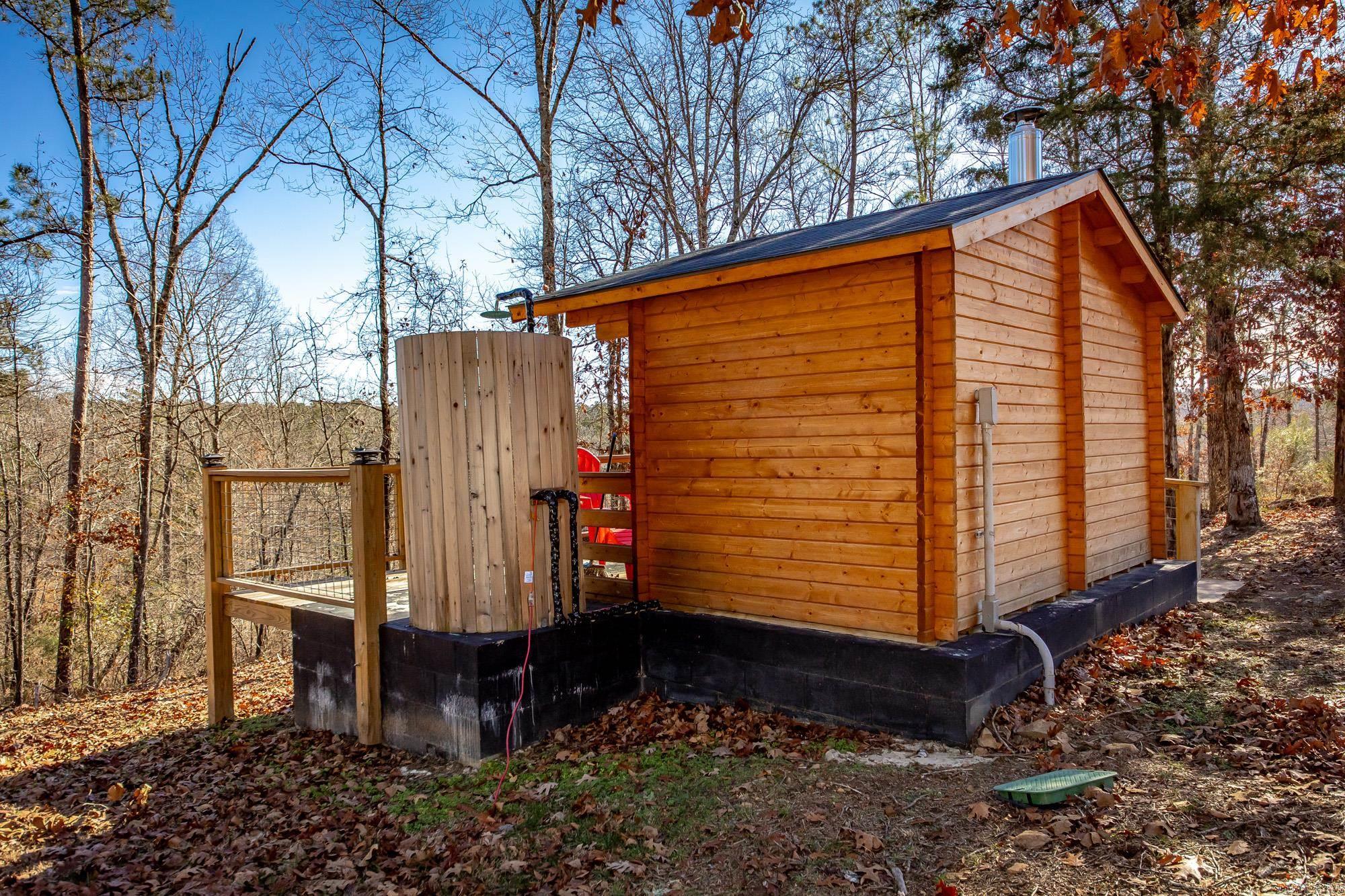 950 Sunny Slope Rd.  Edgemont, AR