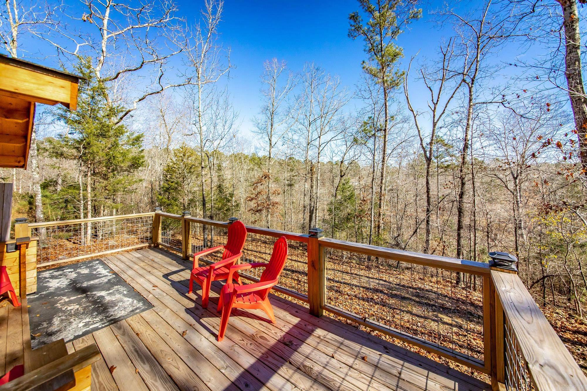 950 Sunny Slope Rd.  Edgemont, AR