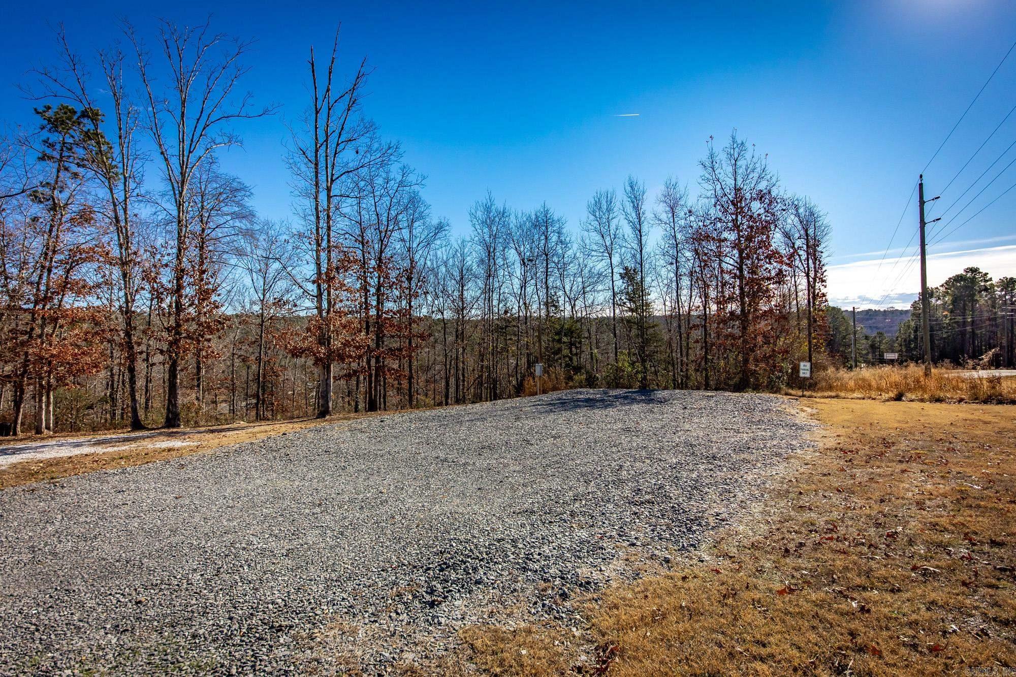 950 Sunny Slope Rd.  Edgemont, AR