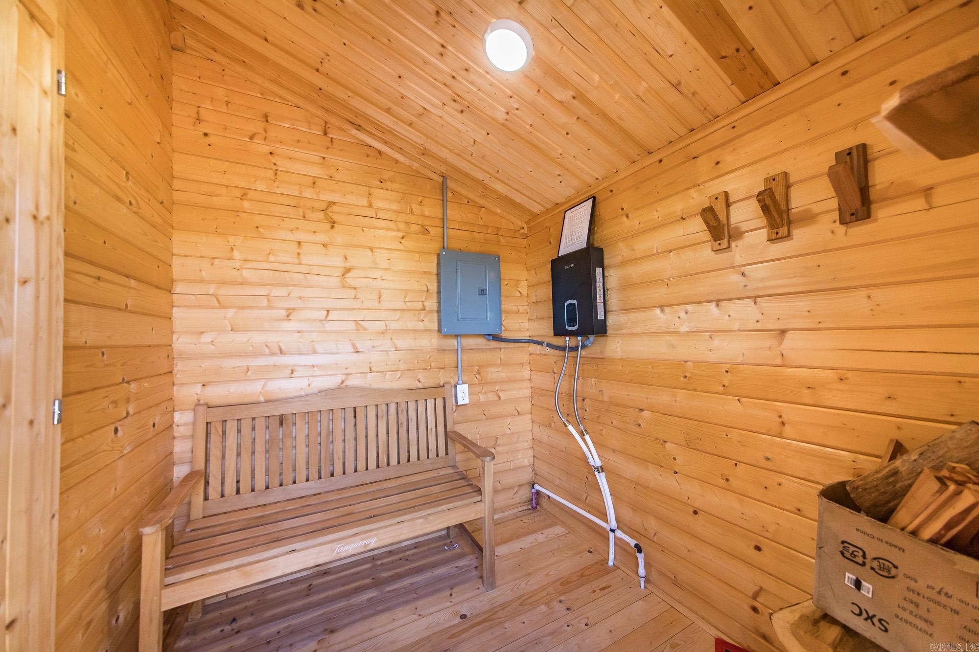 950 Sunny Slope Rd.  Edgemont, AR