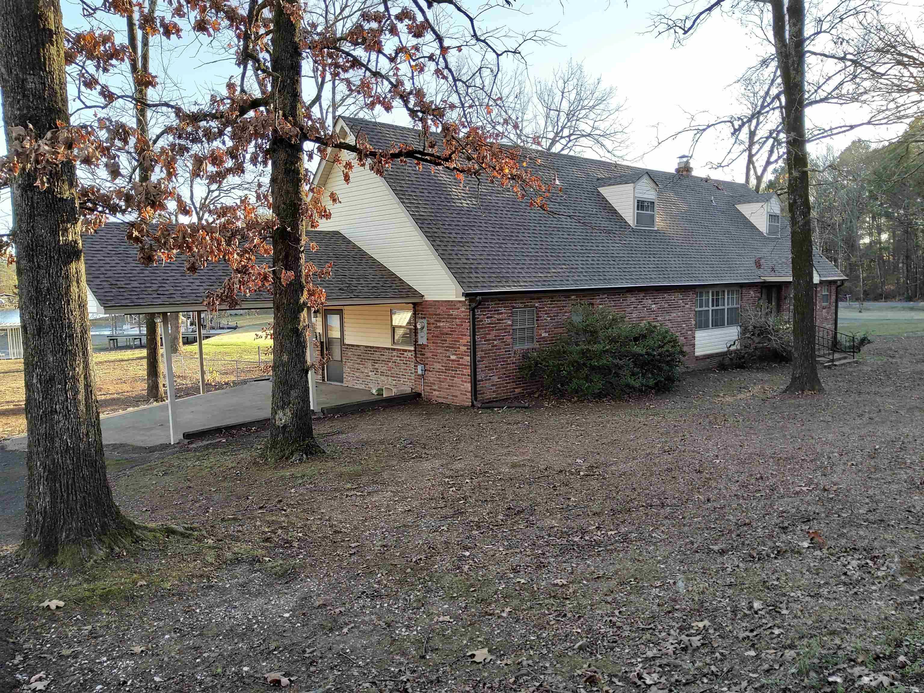 220 Beachview Circle  Hot Springs, AR