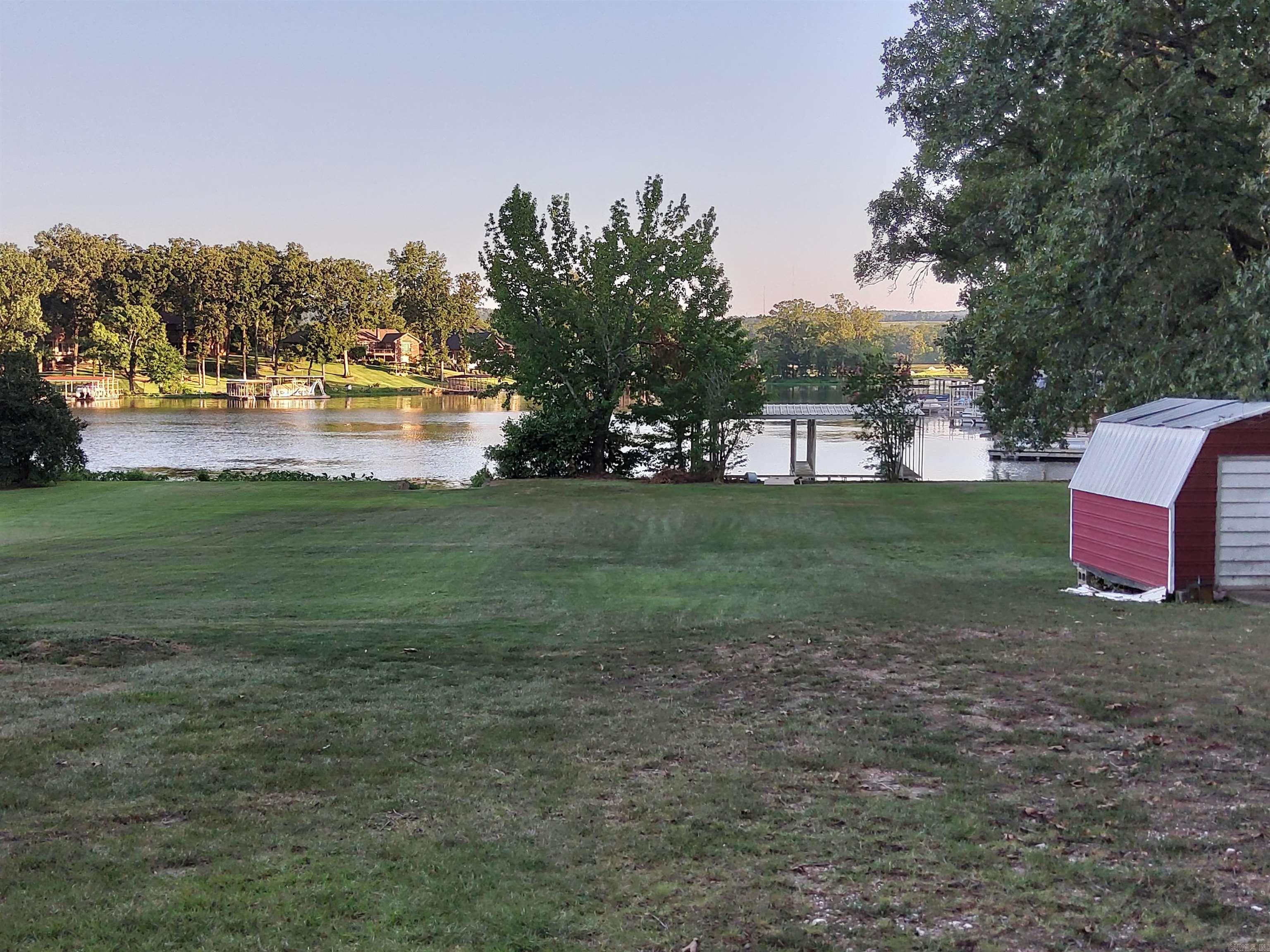 220 Beachview Circle  Hot Springs, AR