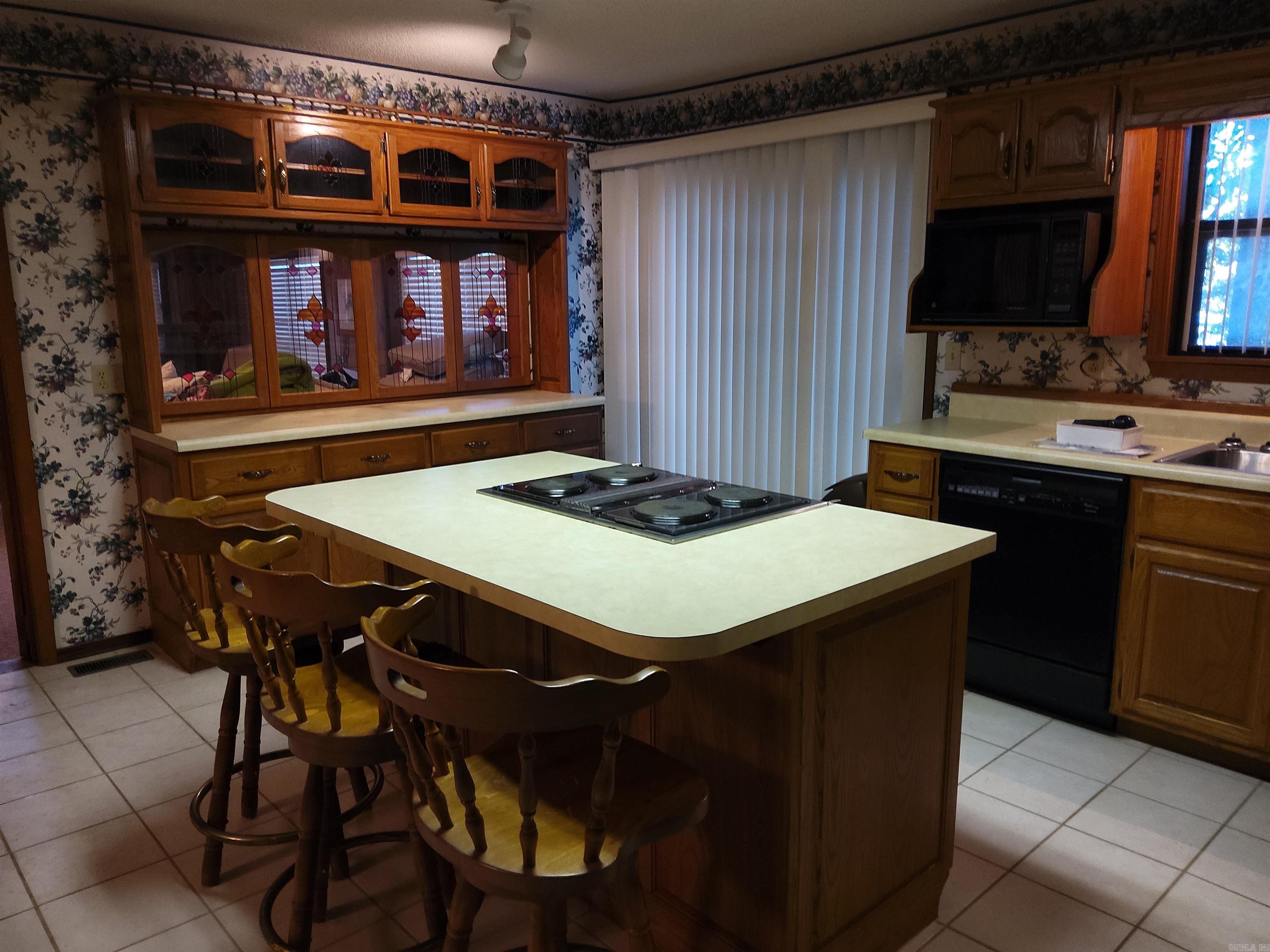 220 Beachview Circle  Hot Springs, AR