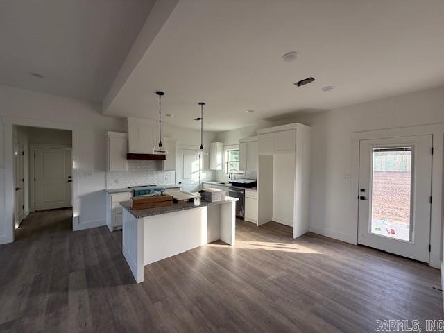 21 West Cedar Hill Road  Greenbrier, AR