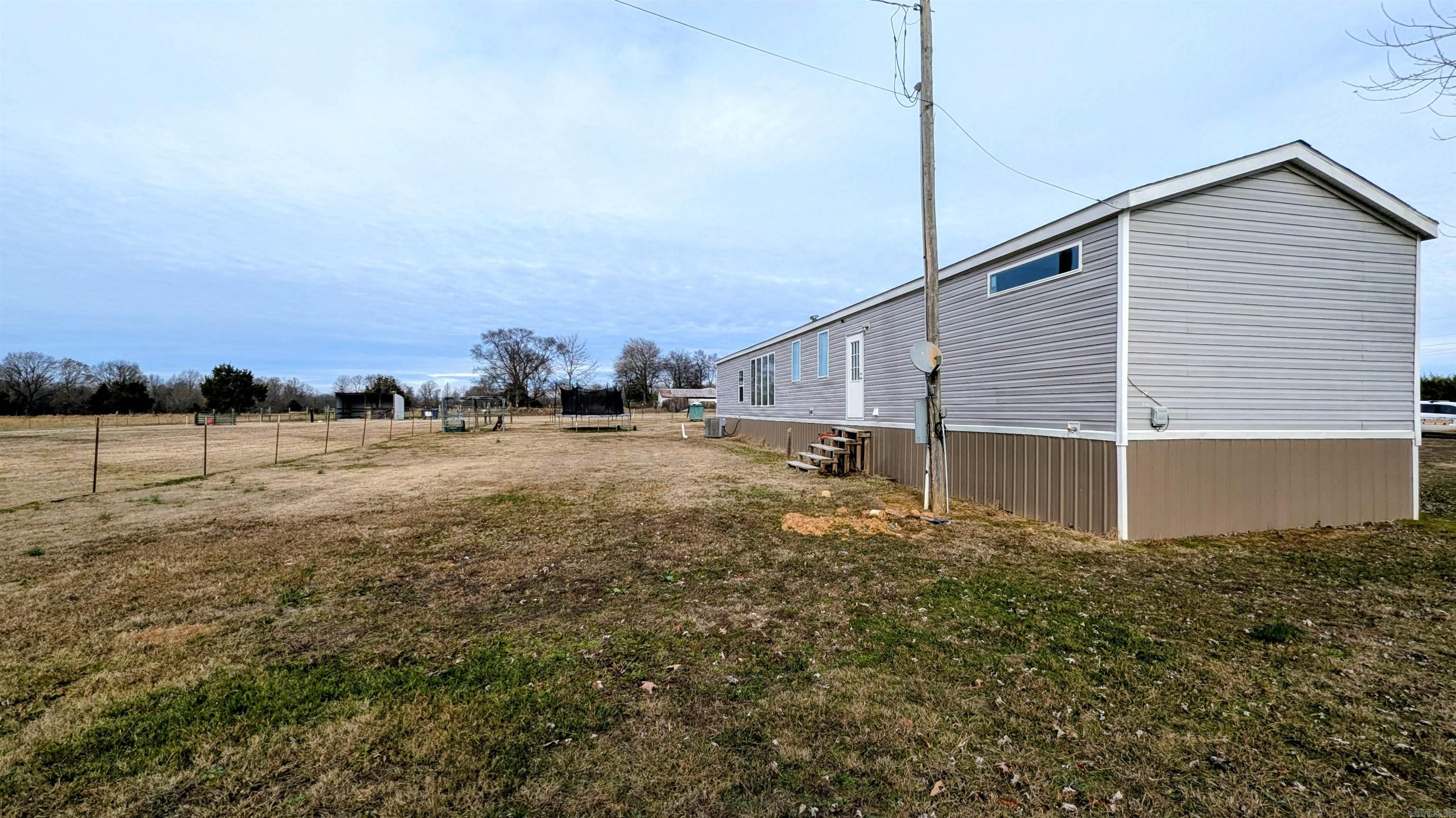 559 Lawrence Road 131 S  Black Rock, AR