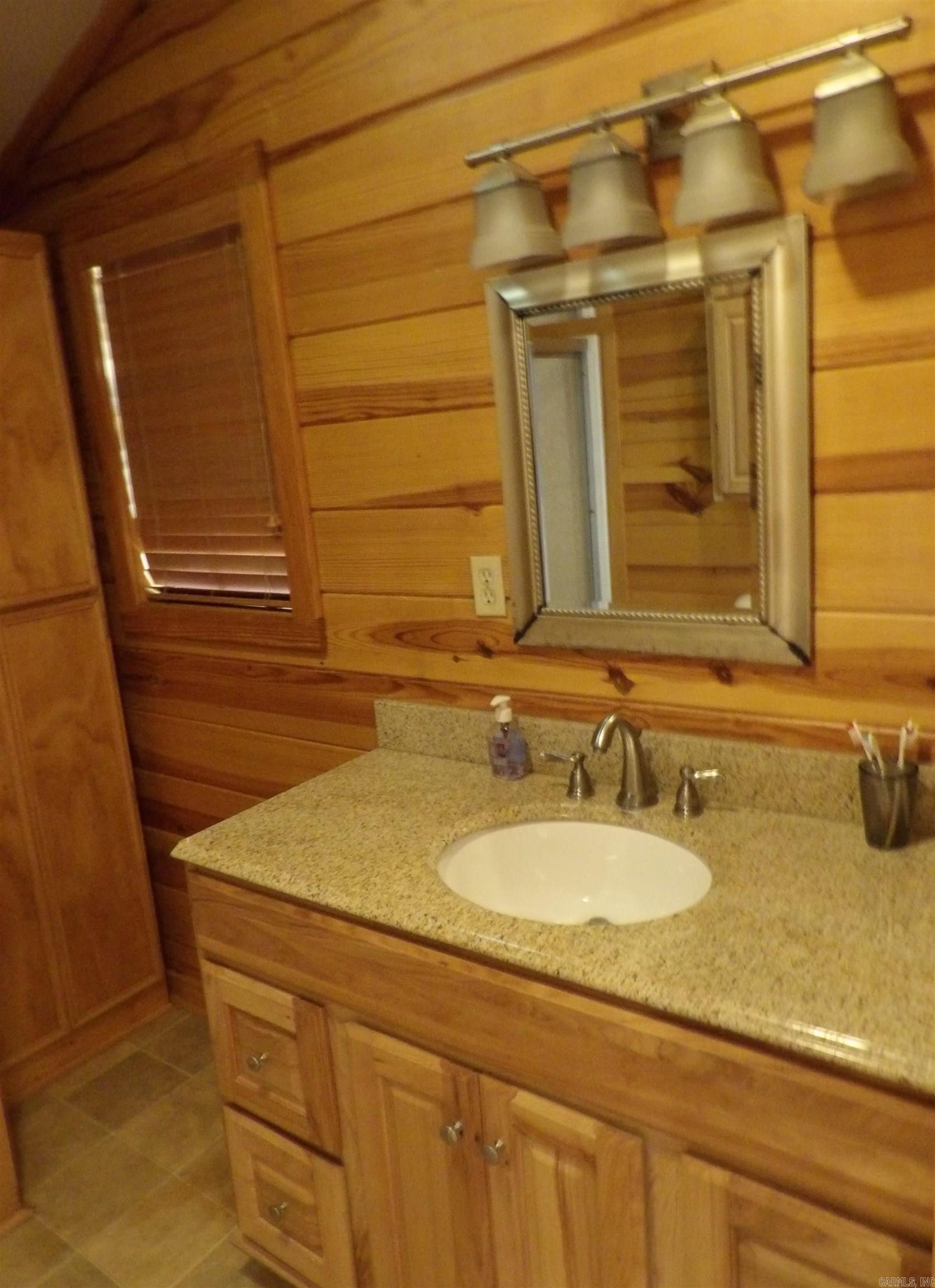 368 N Longview  Fountain Hill, AR