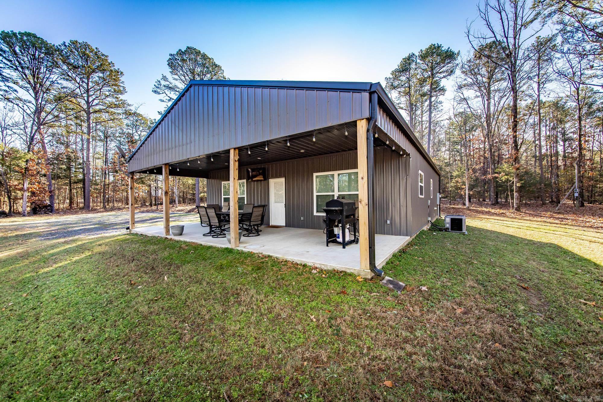 150 Sylvan Dr. Greers Ferry, AR 72067