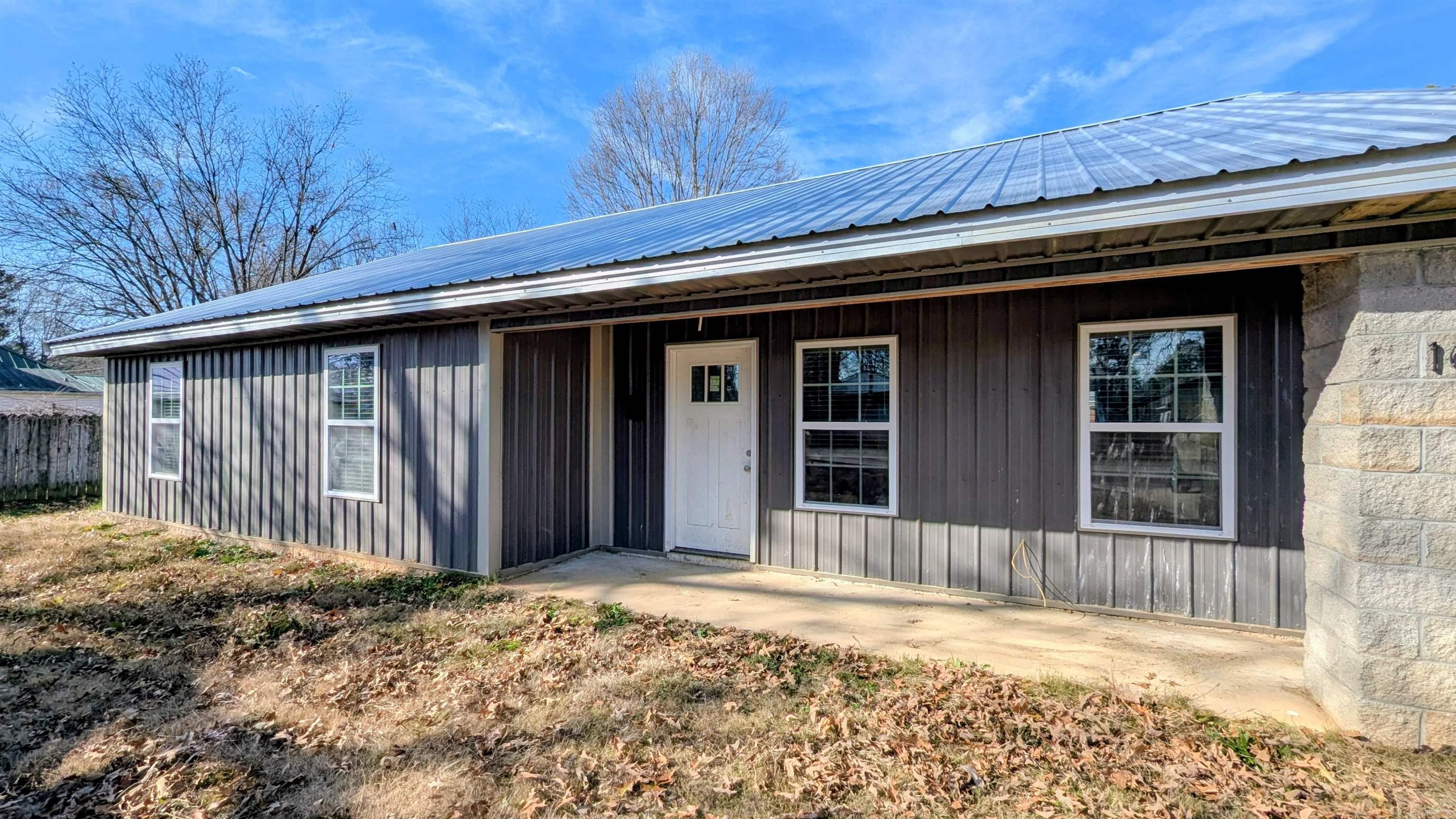 101 S Bernis Street  Brookeland, AR