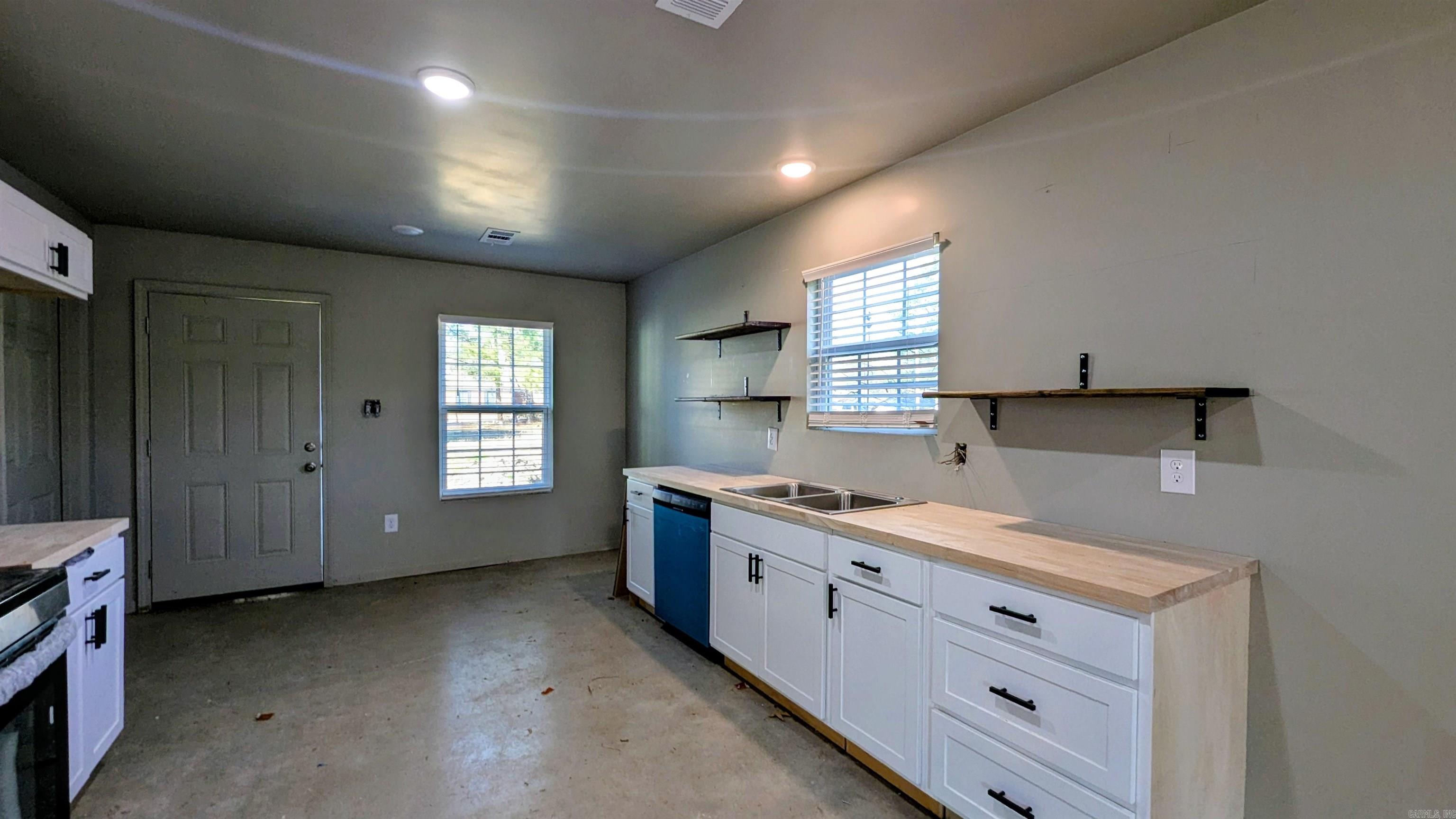 101 S Bernis Street  Brookeland, AR